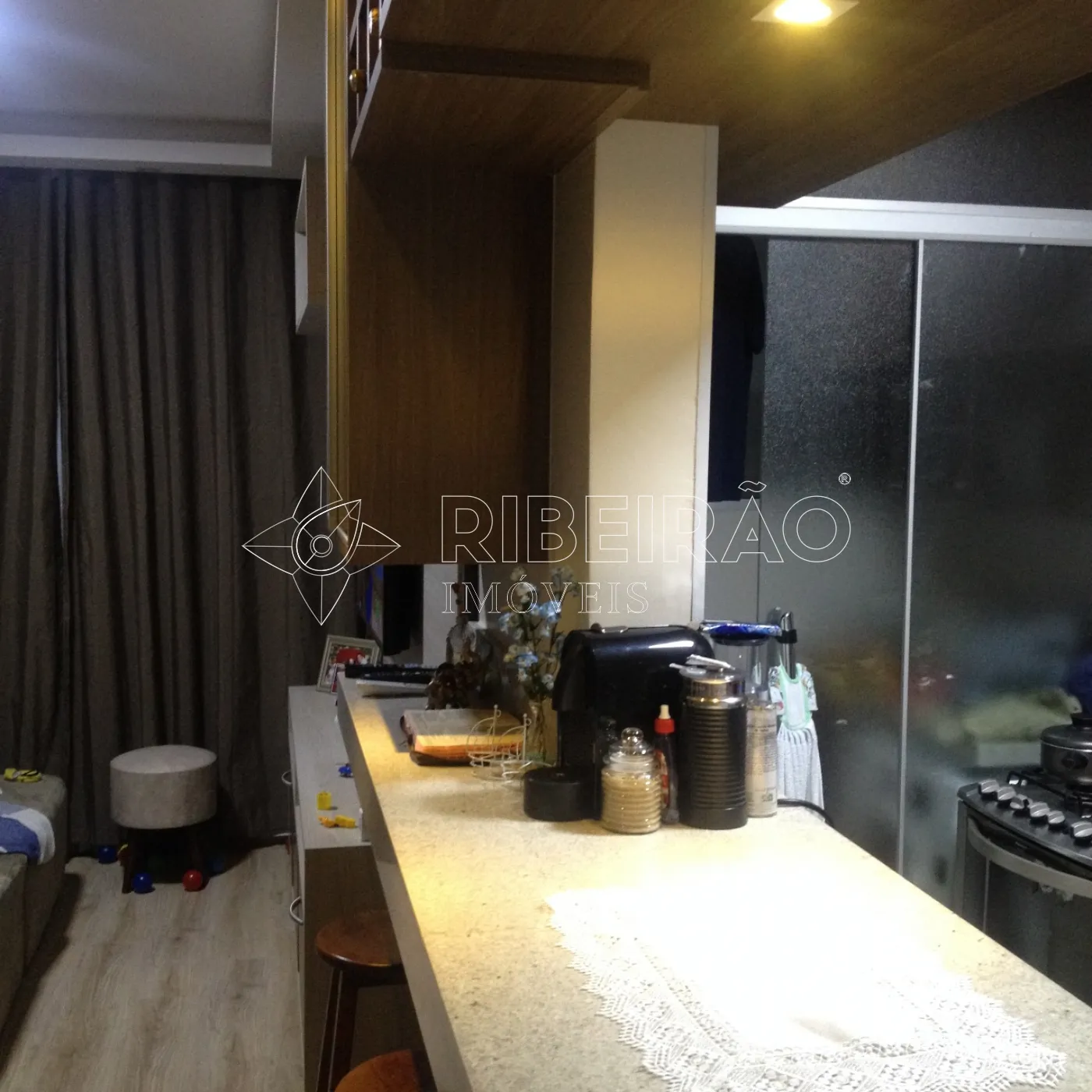 Alugar Apartamento / Padr&atilde;o em Ribeir&atilde;o Preto R$ 1.950,00 - Foto 1