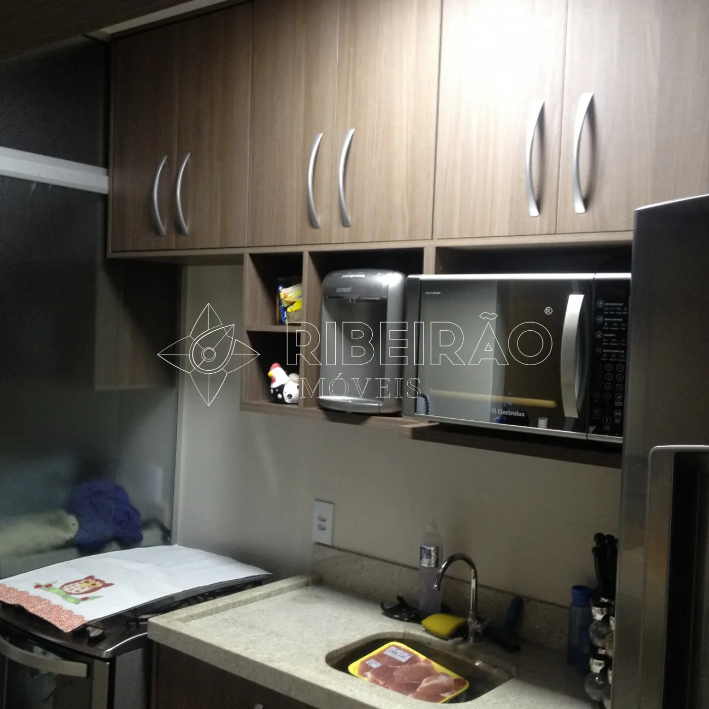 Alugar Apartamento / Padr&atilde;o em Ribeir&atilde;o Preto R$ 1.950,00 - Foto 3
