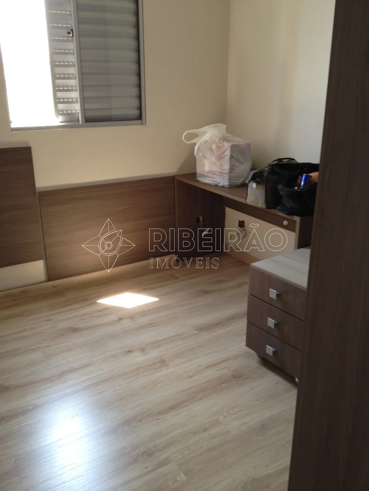 Alugar Apartamento / Padr&atilde;o em Ribeir&atilde;o Preto R$ 1.950,00 - Foto 6
