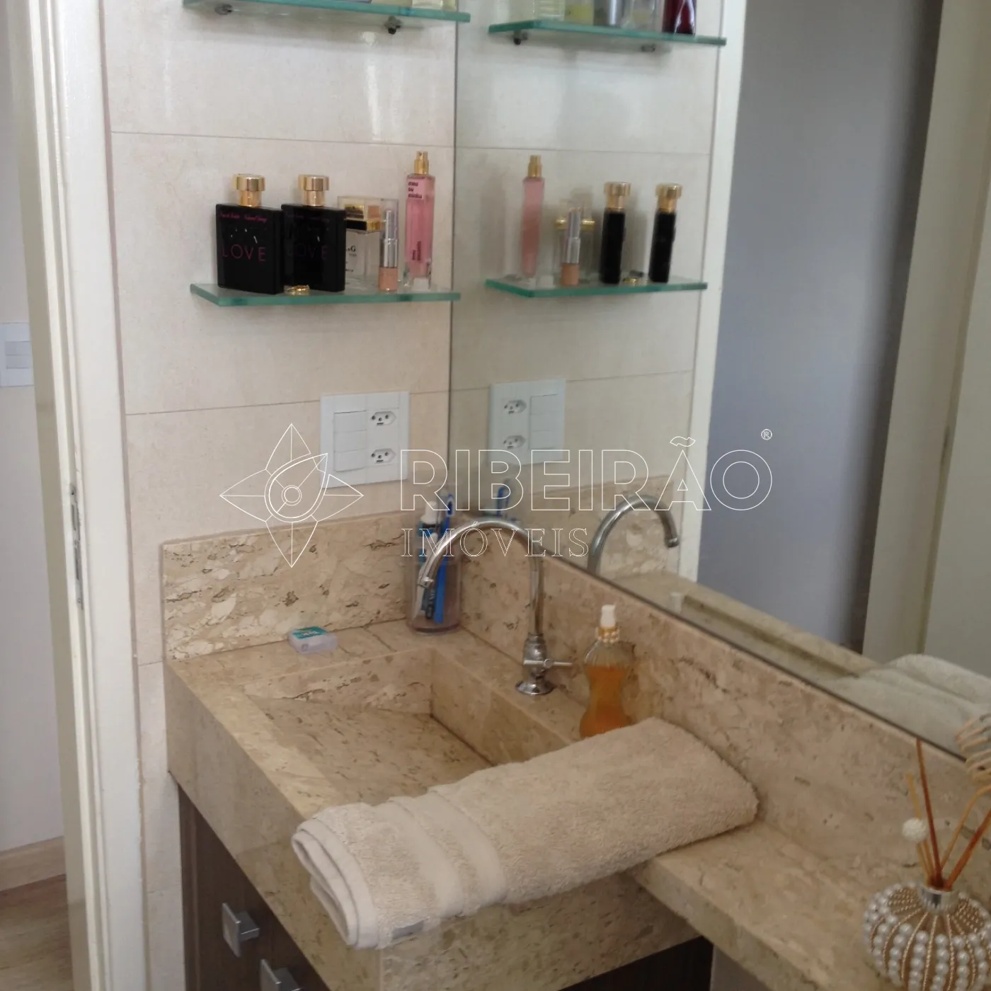 Alugar Apartamento / Padr&atilde;o em Ribeir&atilde;o Preto R$ 1.950,00 - Foto 9