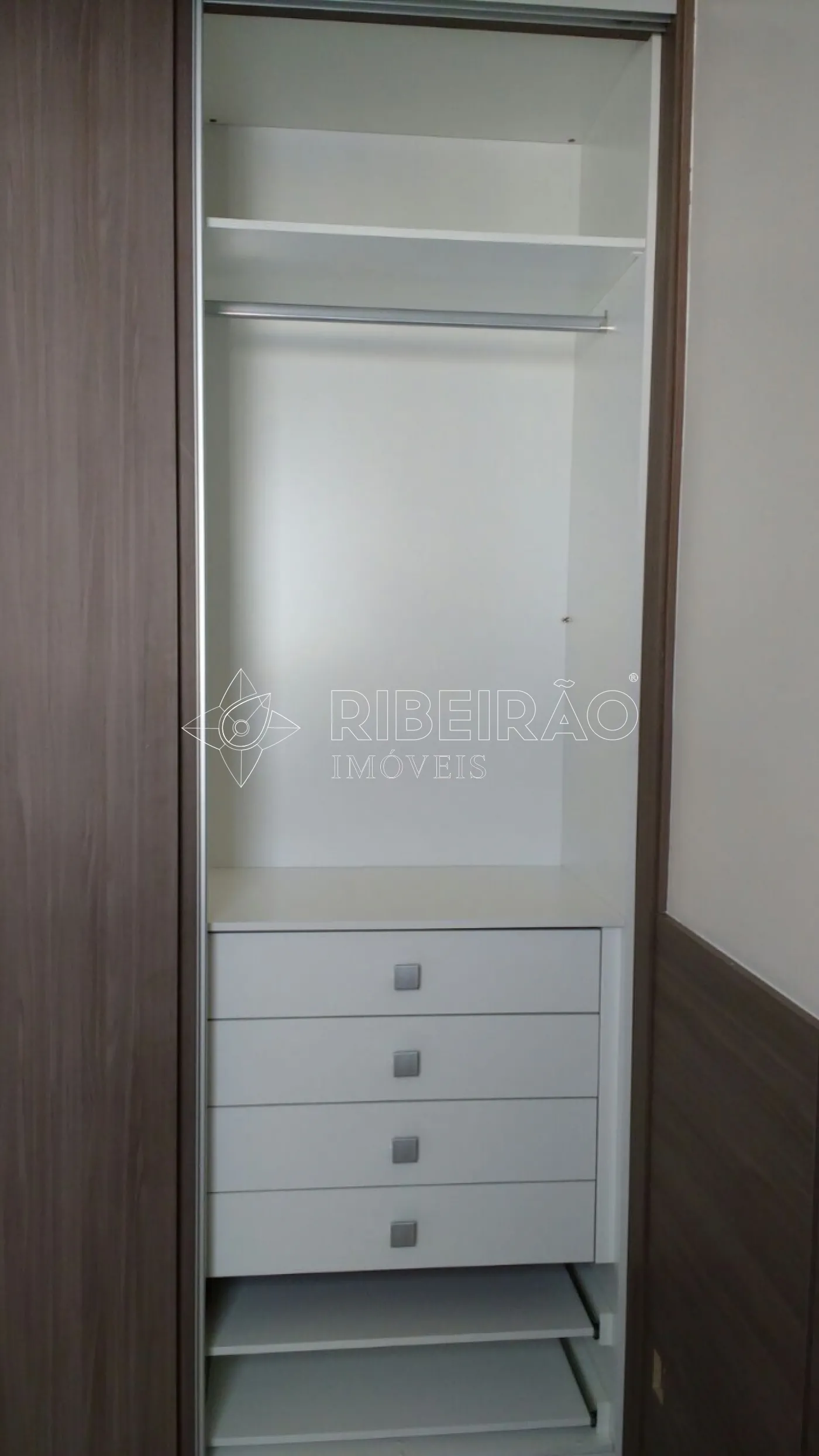 Alugar Apartamento / Padr&atilde;o em Ribeir&atilde;o Preto R$ 1.950,00 - Foto 10