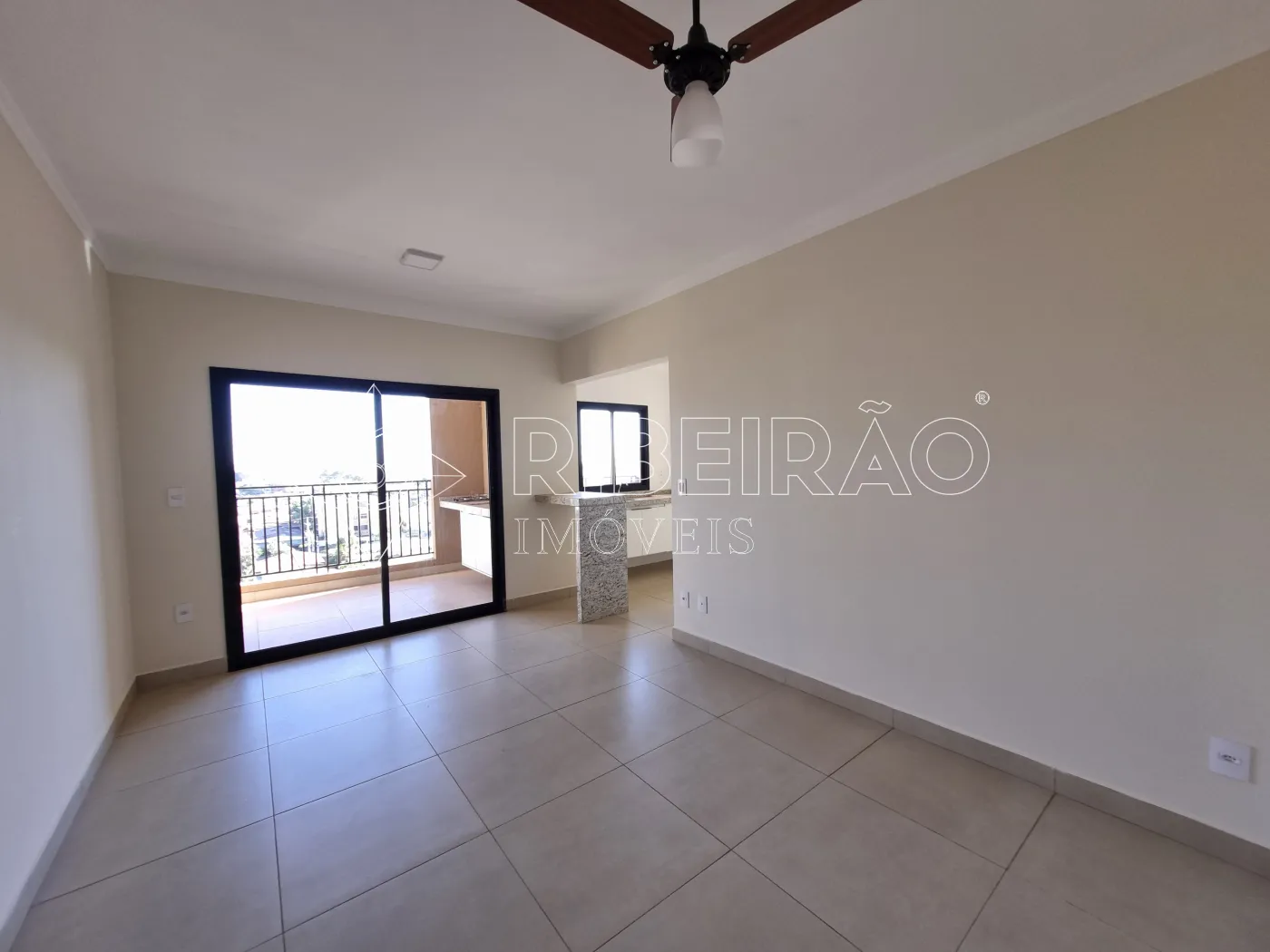 Alugar Apartamento / Padr&atilde;o em Ribeir&atilde;o Preto R$ 1.600,00 - Foto 1