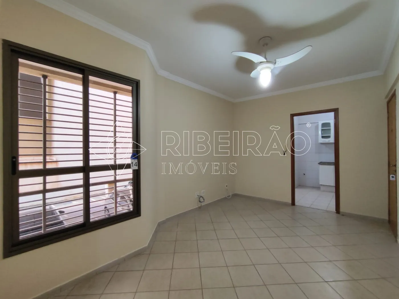 Alugar Apartamento / Padr&atilde;o em Ribeir&atilde;o Preto R$ 1.300,00 - Foto 3