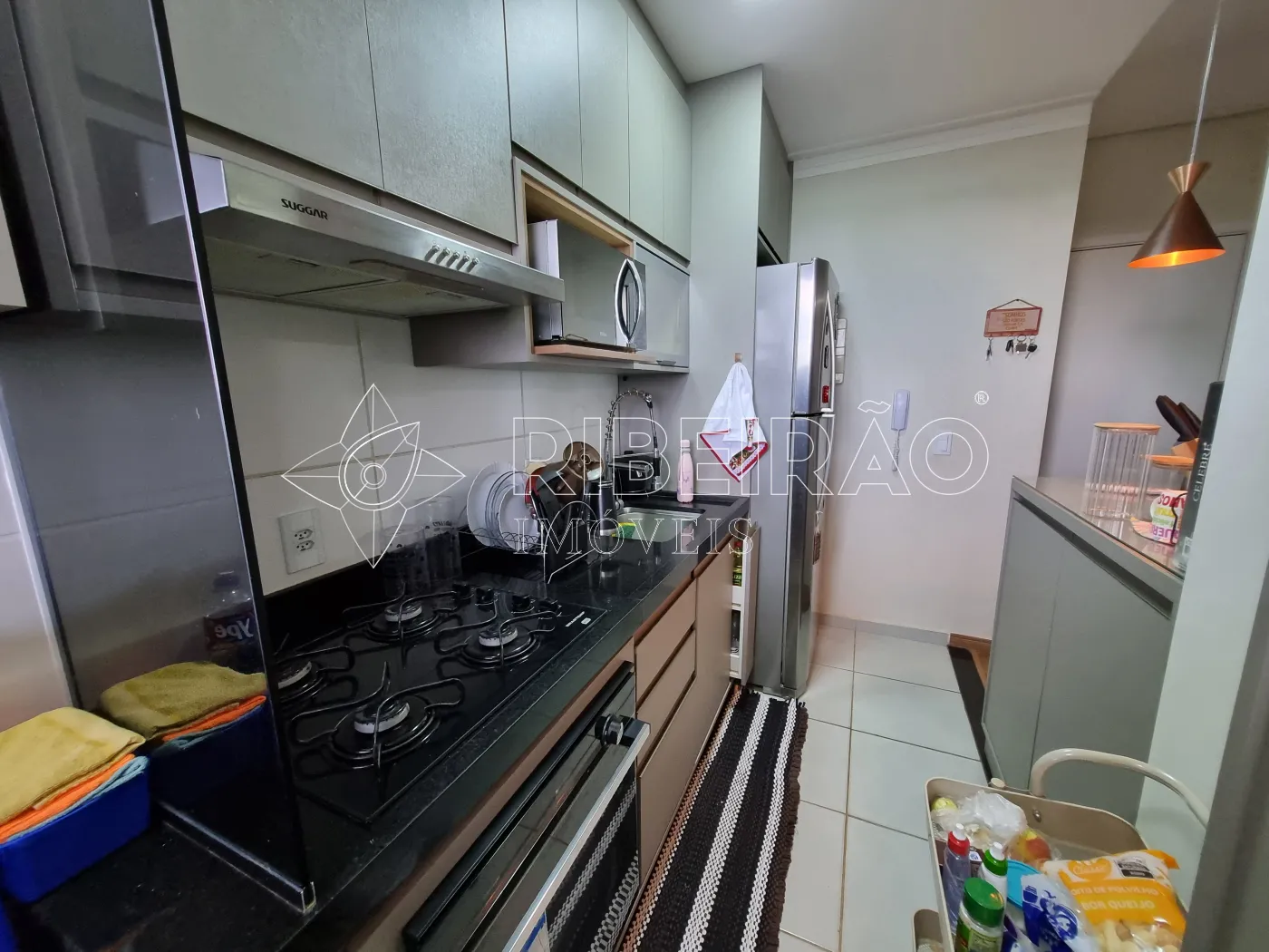 Alugar Apartamento / Padr&atilde;o em Ribeir&atilde;o Preto R$ 1.840,00 - Foto 4