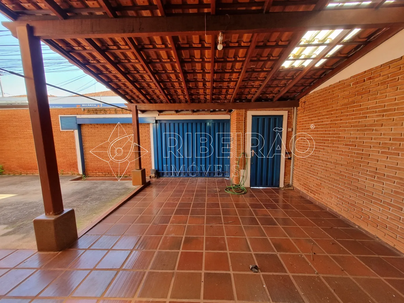 Alugar Casa / Casa em Ribeir&atilde;o Preto R$ 8.000,00 - Foto 2