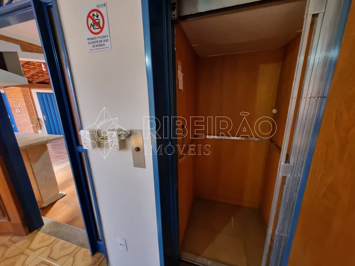 Alugar Casa / Casa em Ribeir&atilde;o Preto R$ 8.000,00 - Foto 6