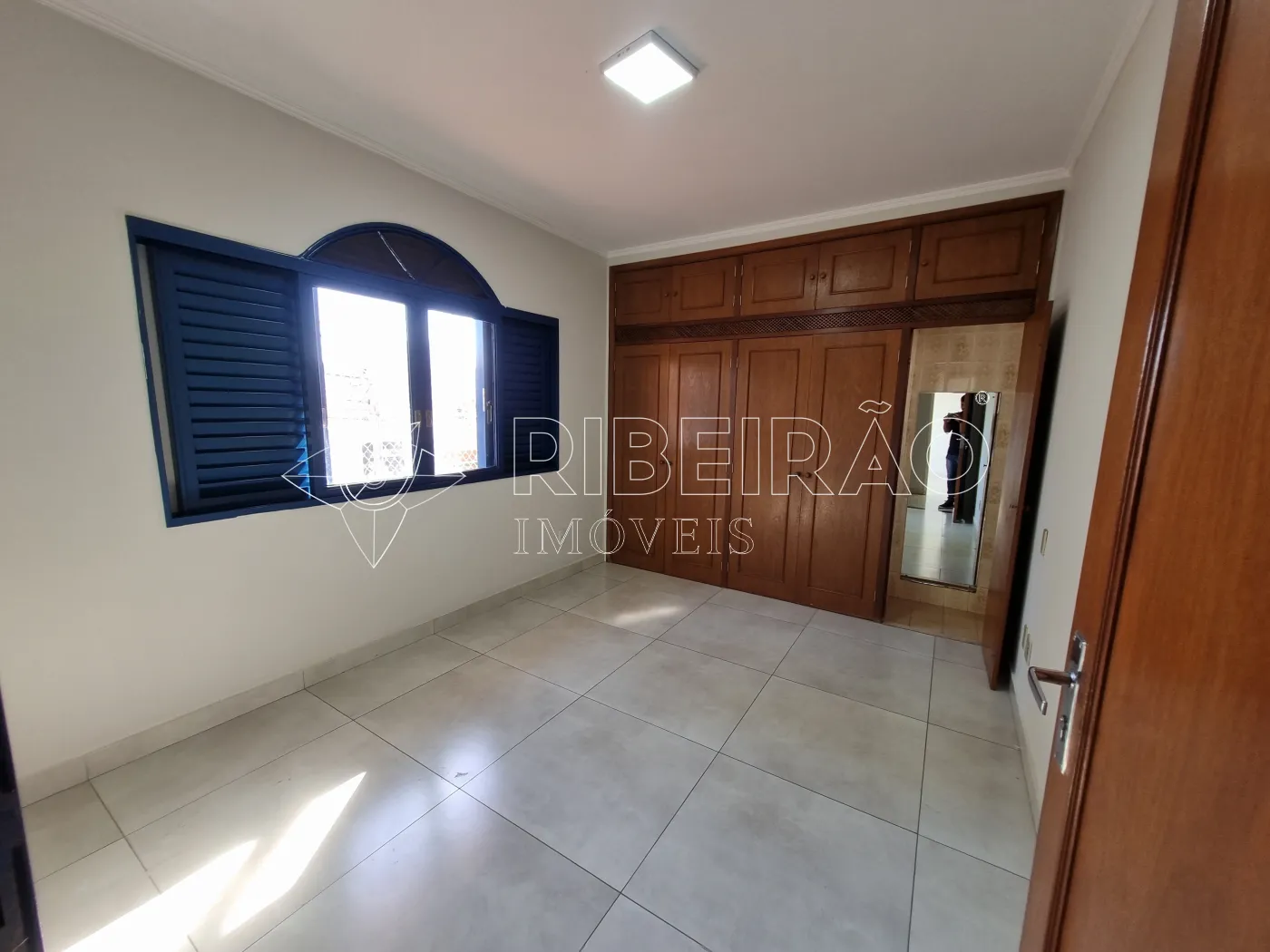 Alugar Casa / Casa em Ribeir&atilde;o Preto R$ 8.000,00 - Foto 22
