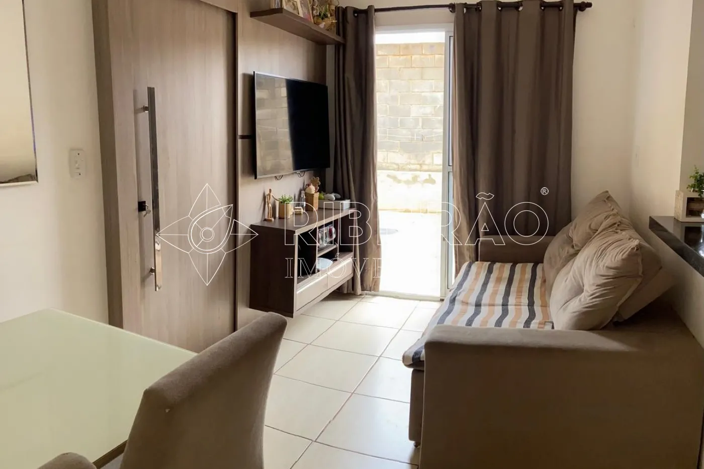 Comprar Apartamento / Padr&atilde;o em Ribeir&atilde;o Preto R$ 280.000,00 - Foto 2