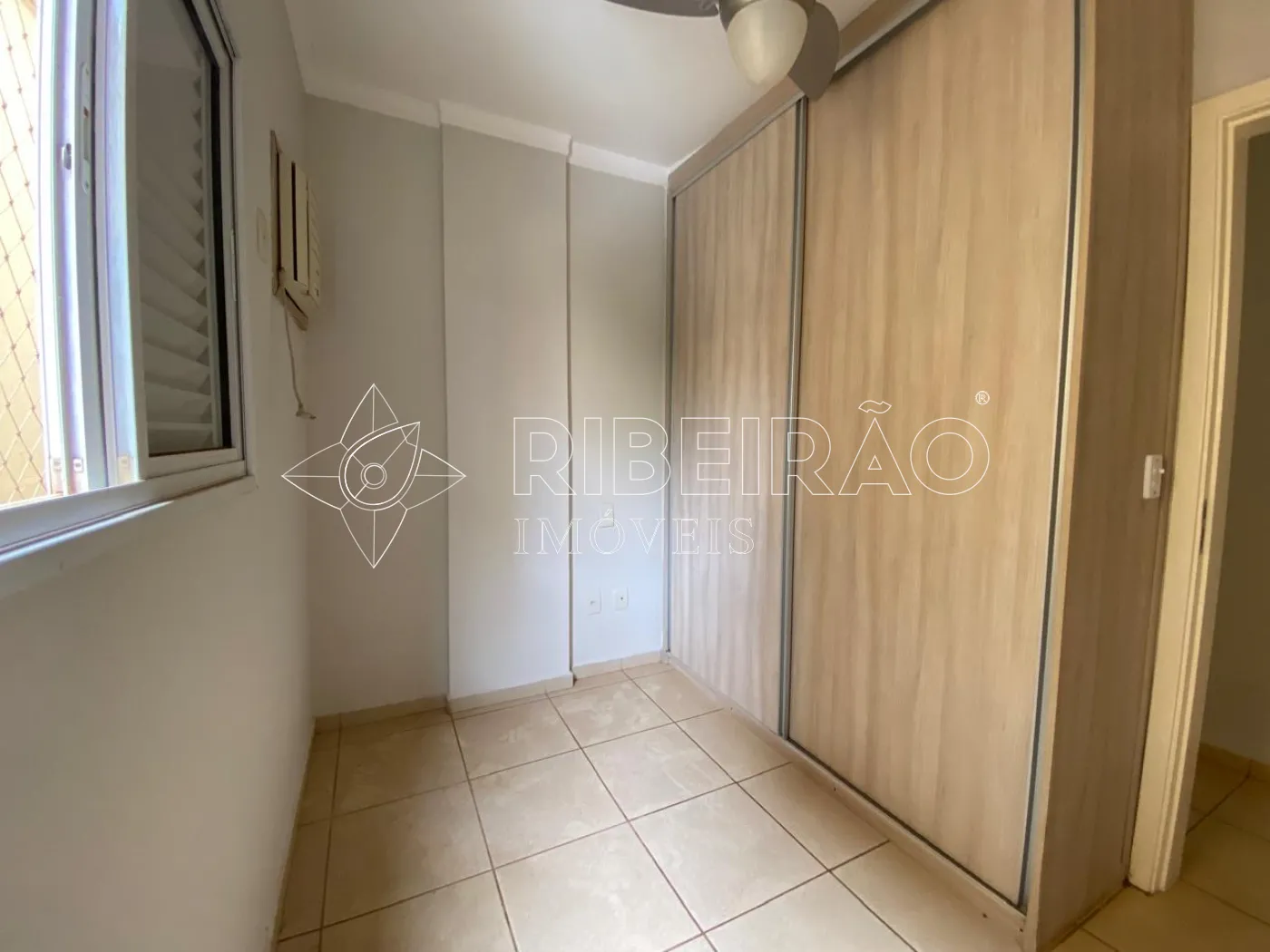 Comprar Apartamento / Padr&atilde;o em Ribeir&atilde;o Preto R$ 330.000,00 - Foto 7