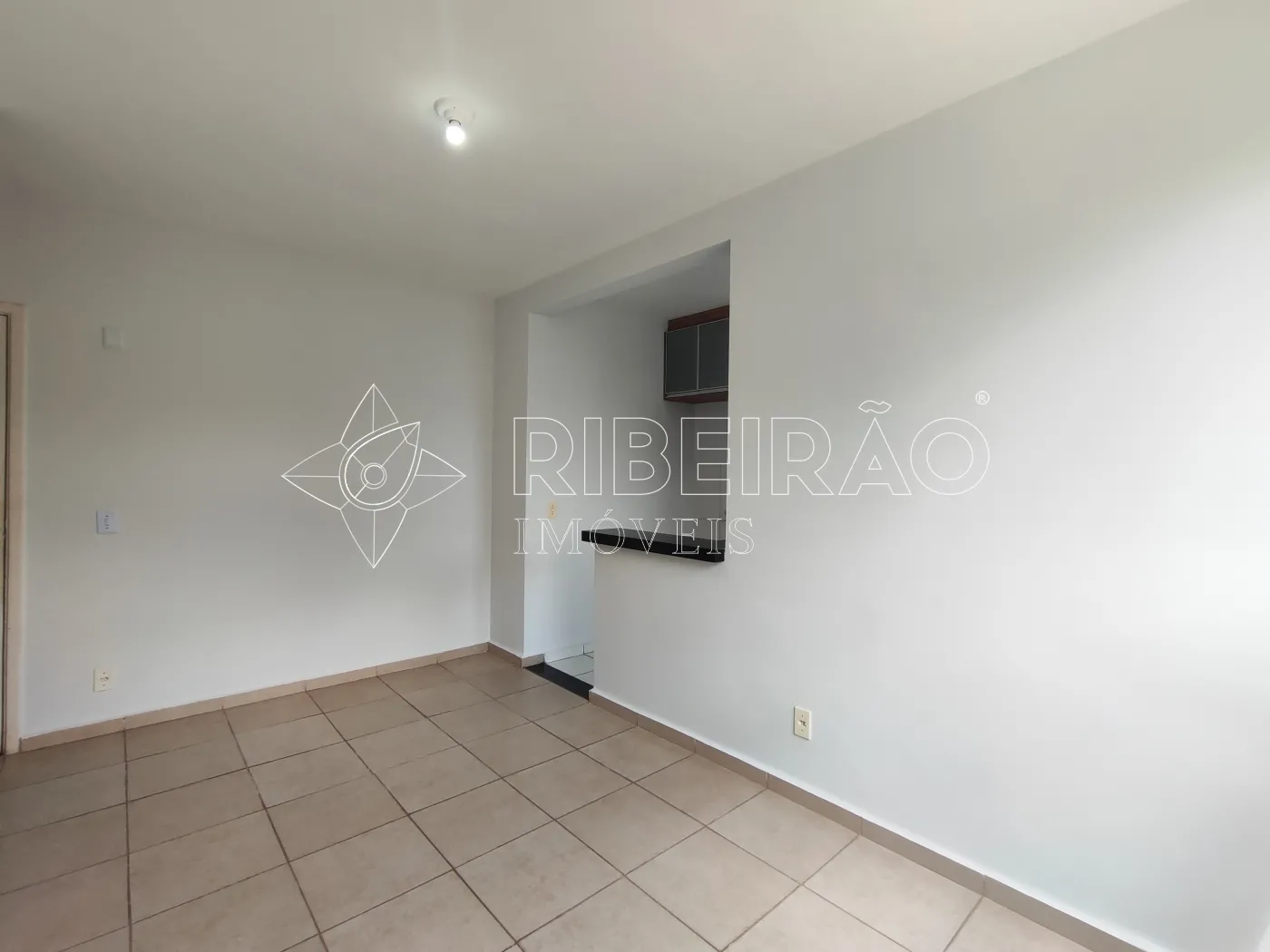 Alugar Apartamento / Padr&atilde;o em Ribeir&atilde;o Preto R$ 1.300,00 - Foto 5