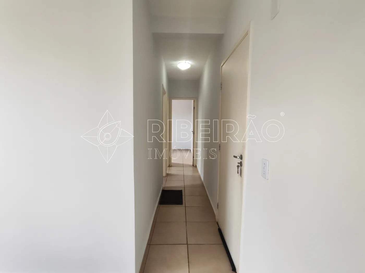 Alugar Apartamento / Padr&atilde;o em Ribeir&atilde;o Preto R$ 1.300,00 - Foto 14