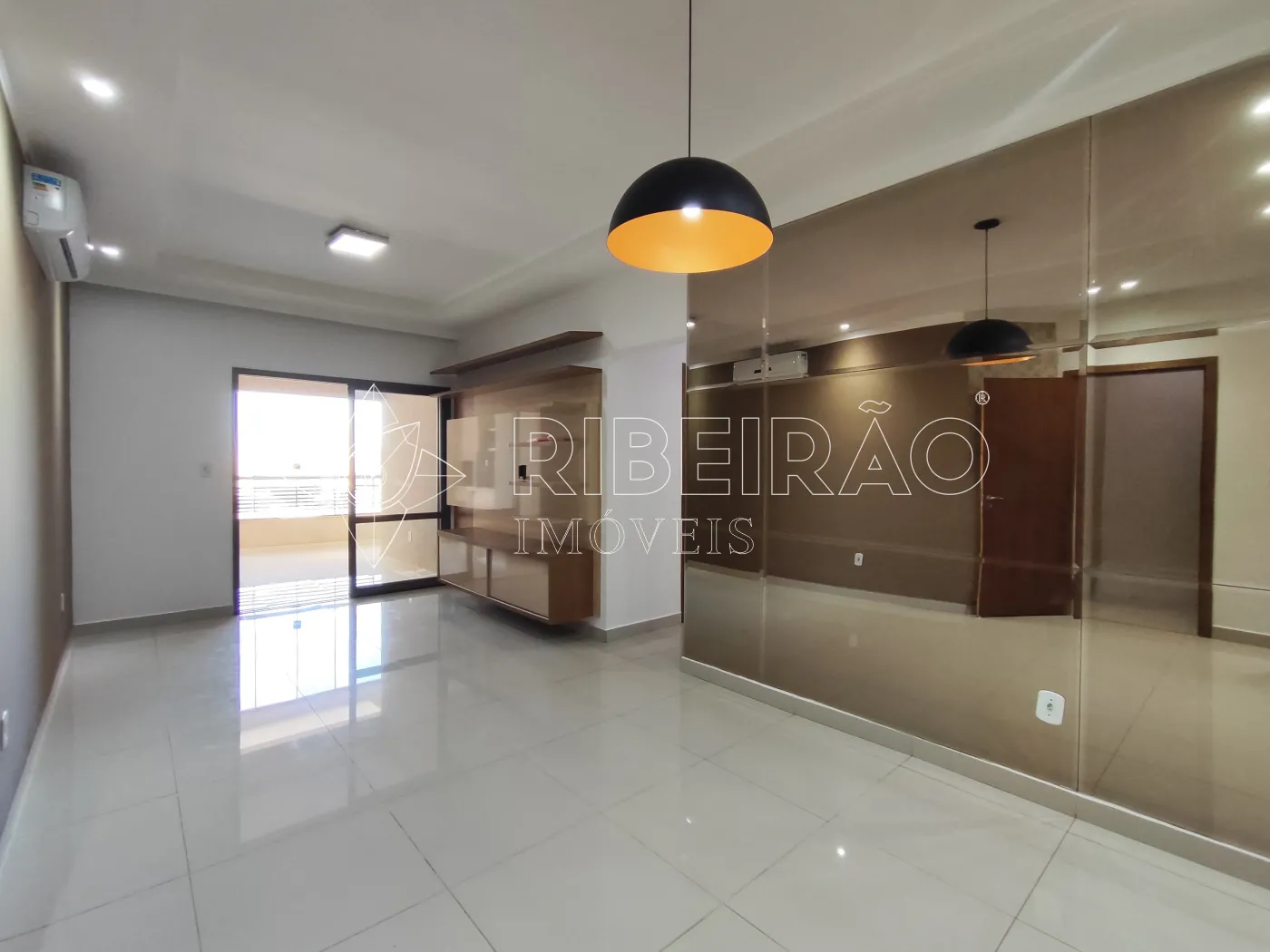 Alugar Apartamento / Padr&atilde;o em Ribeir&atilde;o Preto R$ 4.000,00 - Foto 2