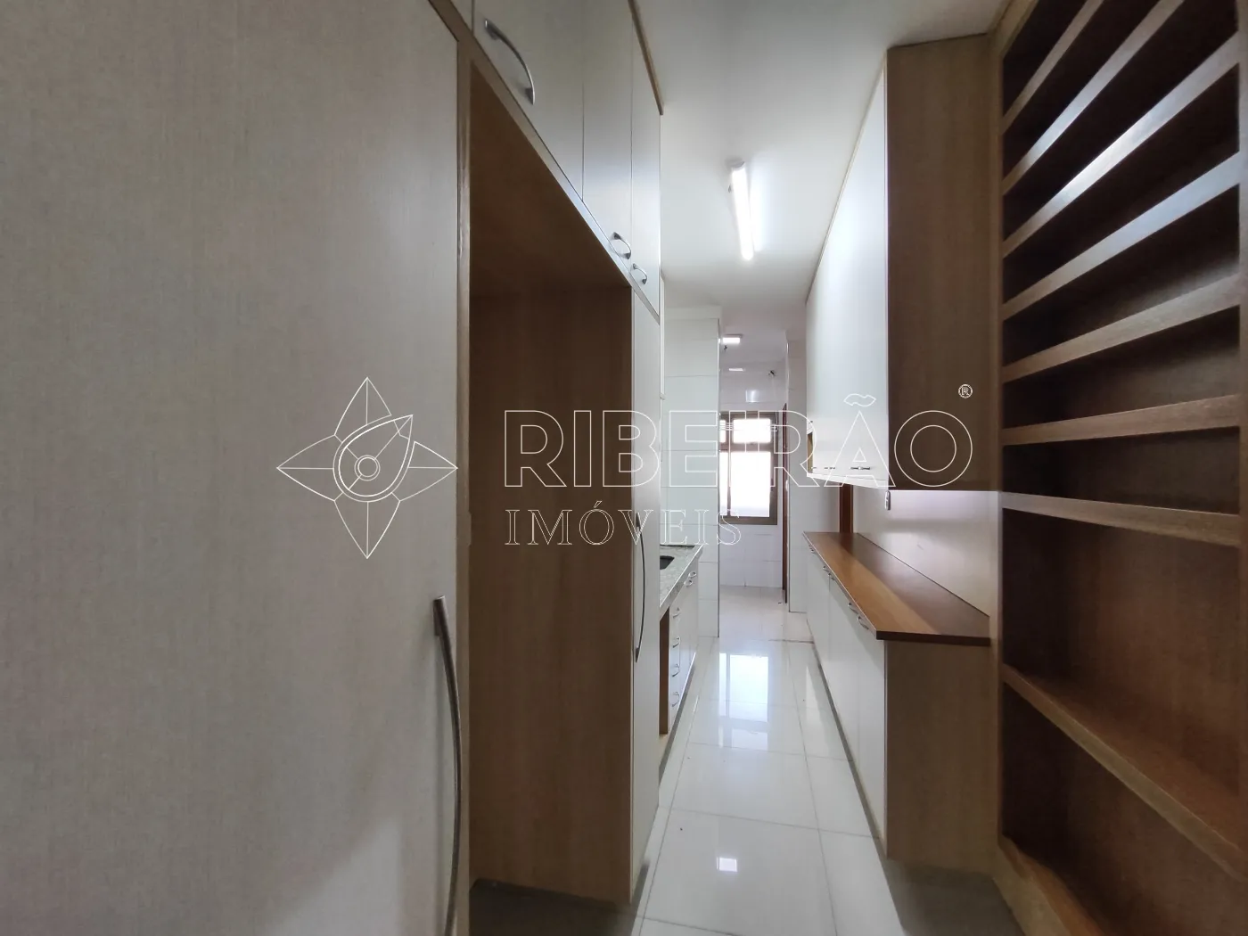 Alugar Apartamento / Padr&atilde;o em Ribeir&atilde;o Preto R$ 4.000,00 - Foto 34