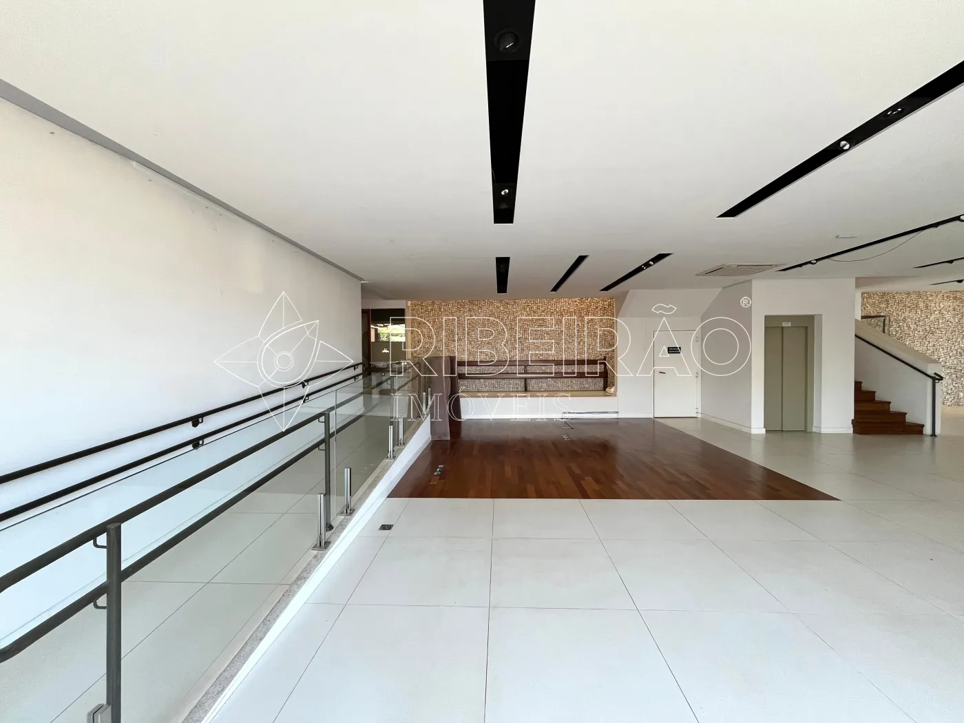 Alugar Comercial / Pr&eacute;dio em Ribeir&atilde;o Preto R$ 45.000,00 - Foto 7