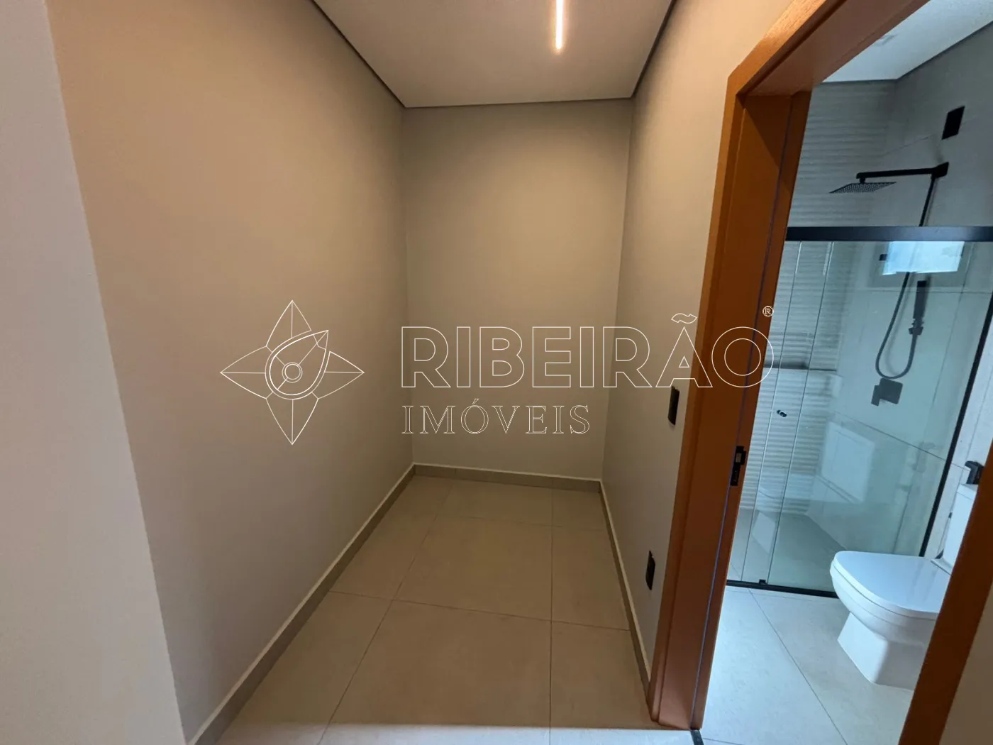 Comprar Casa / Condom&iacute;nio em Ribeir&atilde;o Preto R$ 1.180.000,00 - Foto 3