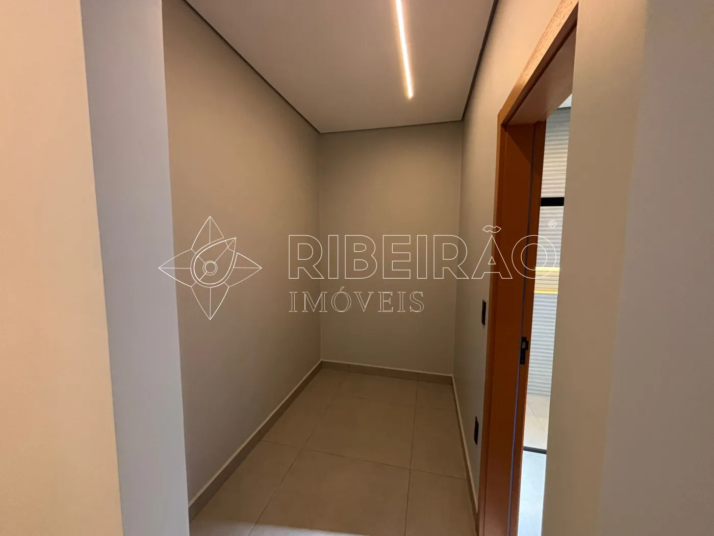 Comprar Casa / Condom&iacute;nio em Ribeir&atilde;o Preto R$ 1.180.000,00 - Foto 8