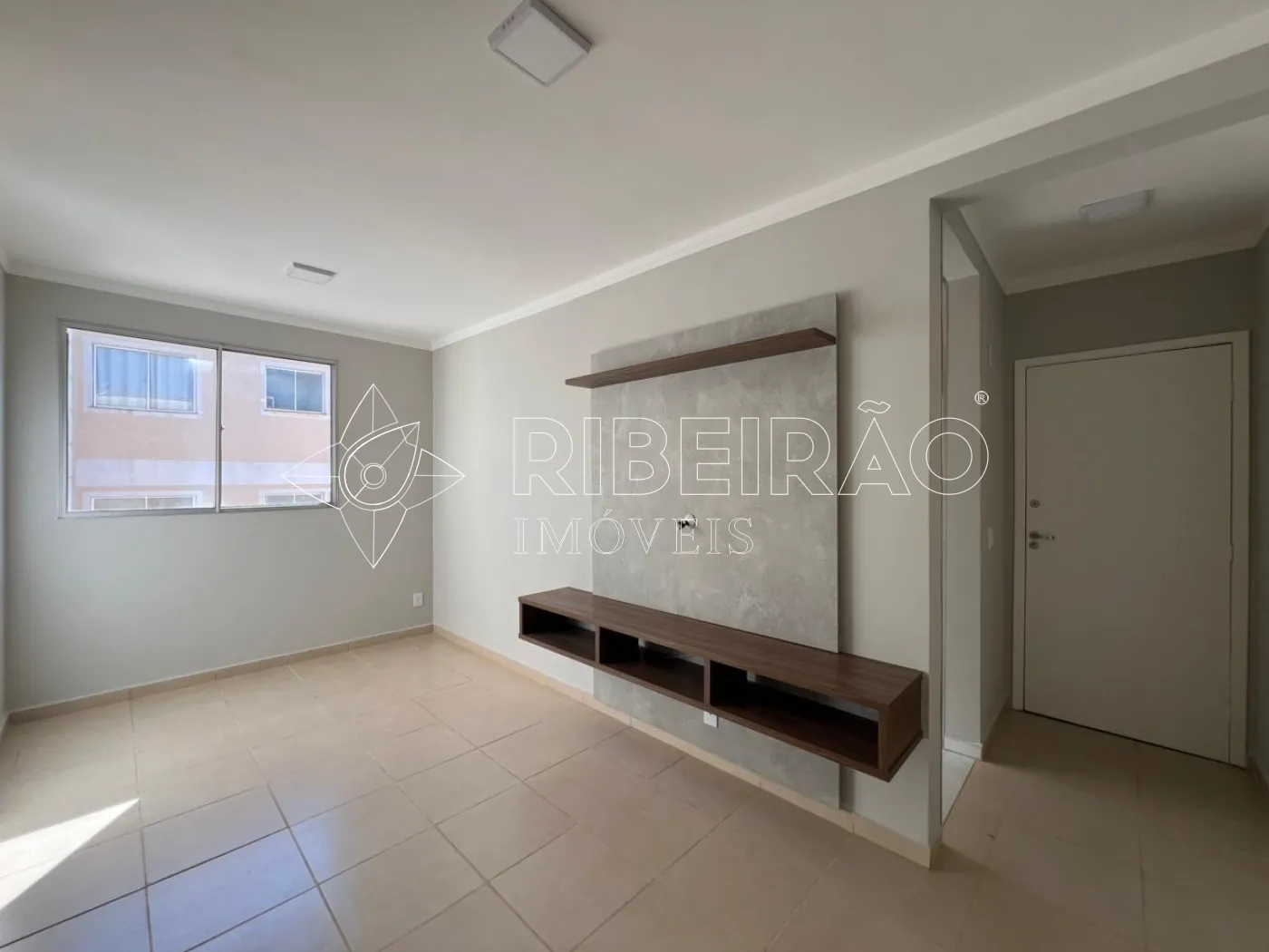 Alugar Apartamento / Padr&atilde;o em Ribeir&atilde;o Preto R$ 1.500,00 - Foto 1