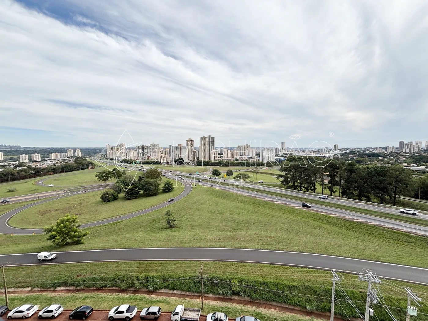 Alugar Comercial / Sala em Ribeir&atilde;o Preto R$ 3.500,00 - Foto 10