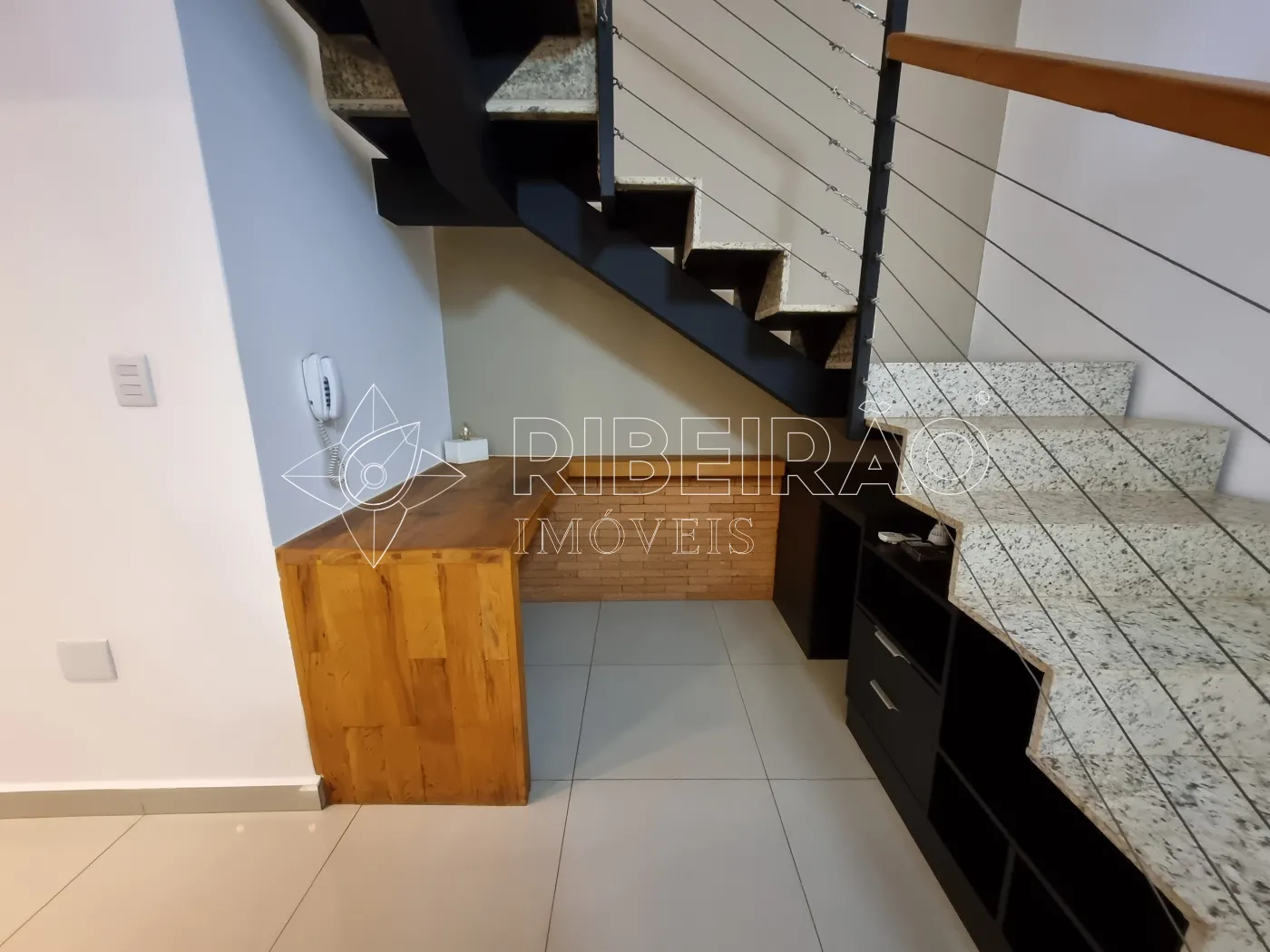 Alugar Apartamento / Padr&atilde;o em Ribeir&atilde;o Preto R$ 3.700,00 - Foto 4