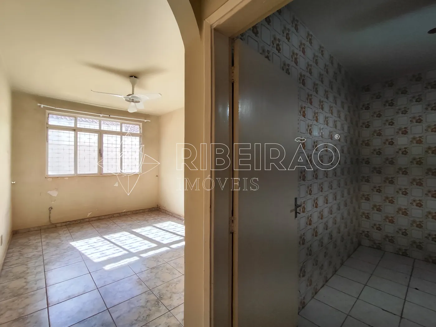 Comprar Apartamento / Padr&atilde;o em Ribeir&atilde;o Preto R$ 195.000,00 - Foto 1