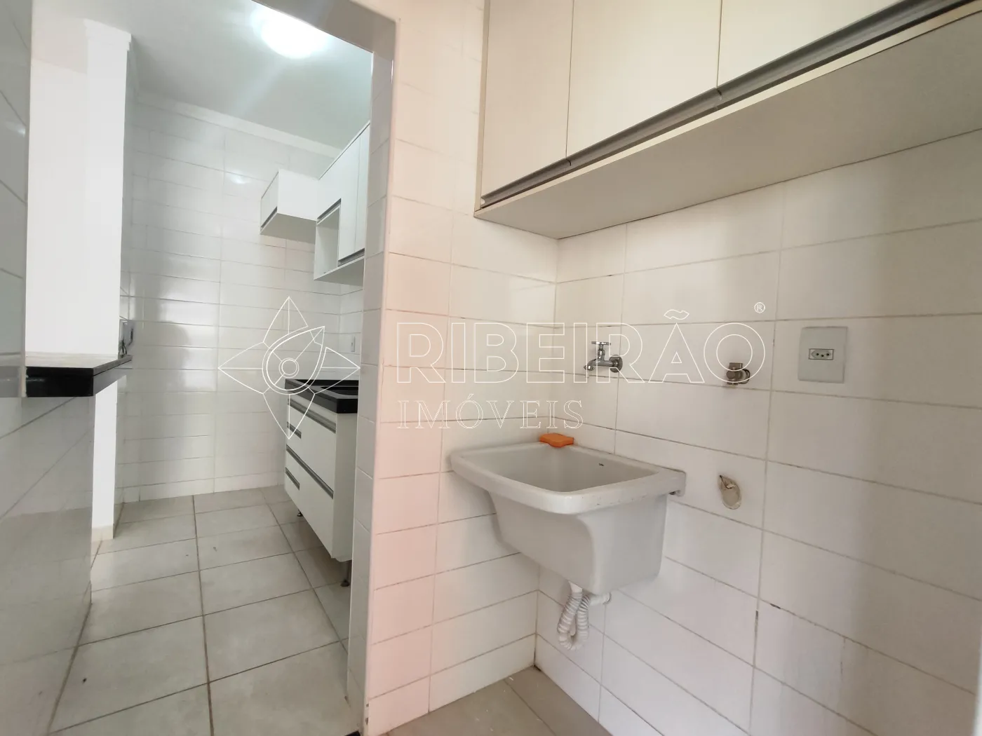 Alugar Apartamento / Padr&atilde;o em Ribeir&atilde;o Preto R$ 2.200,00 - Foto 17