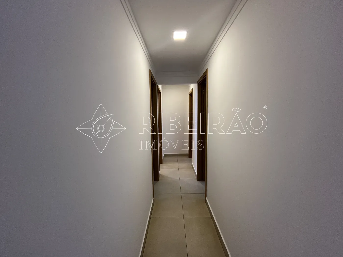 Alugar Apartamento / Padr&atilde;o em Ribeir&atilde;o Preto R$ 3.500,00 - Foto 21