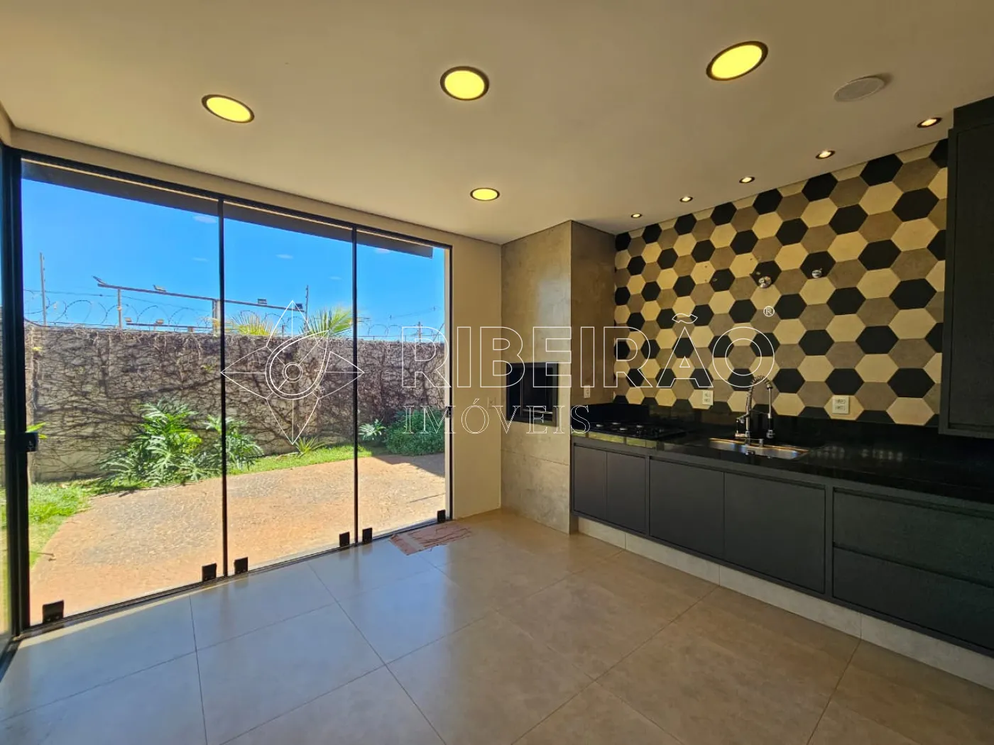 Alugar Casa / Condom&iacute;nio em Ribeir&atilde;o Preto R$ 8.000,00 - Foto 6