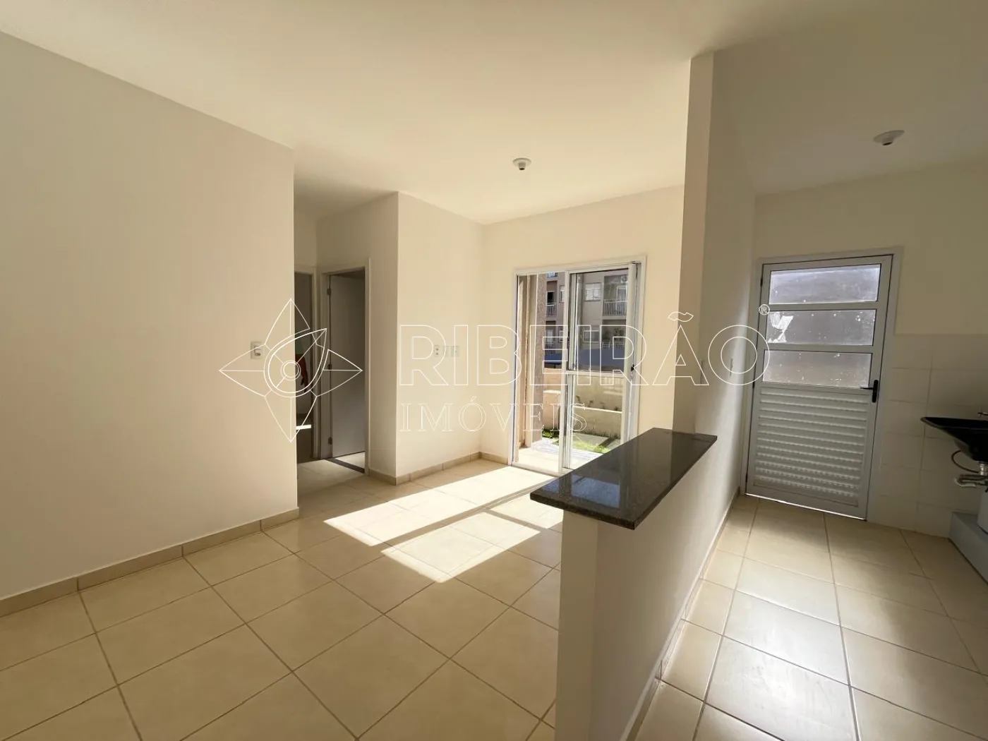 Comprar Apartamento / Padr&atilde;o em Ribeir&atilde;o Preto R$ 277.000,00 - Foto 1