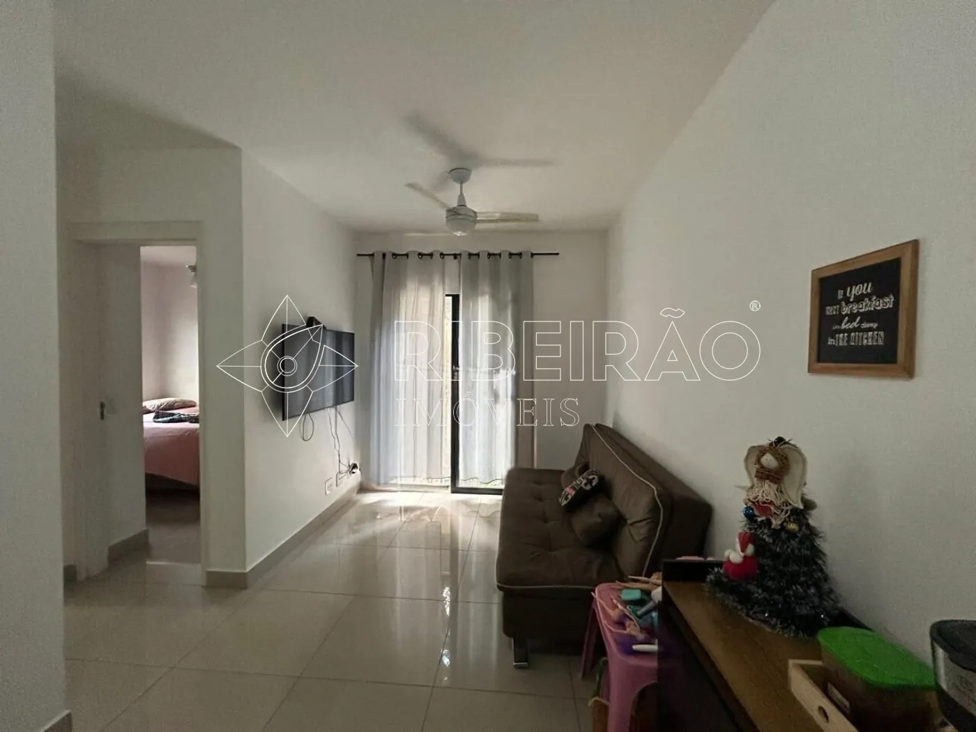 Comprar Apartamento / Padr&atilde;o em Ribeir&atilde;o Preto R$ 335.000,00 - Foto 1