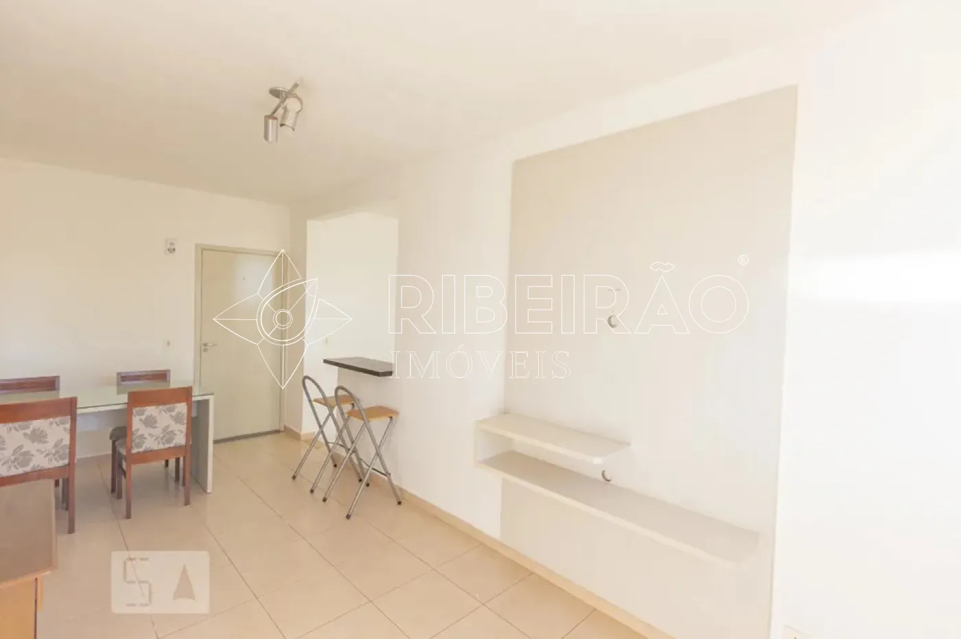 Comprar Apartamento / Padr&atilde;o em Ribeir&atilde;o Preto R$ 185.000,00 - Foto 2