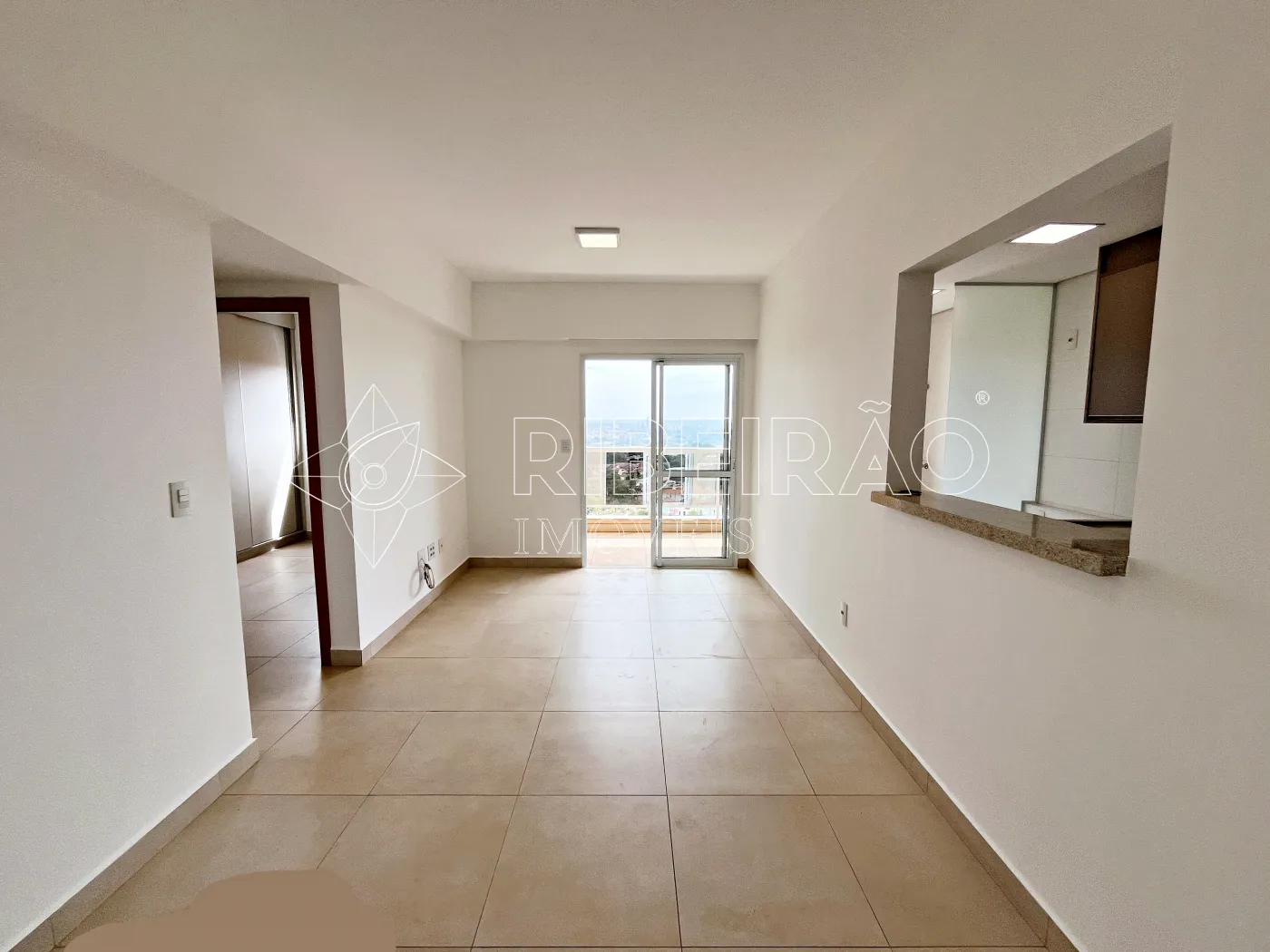 Alugar Apartamento / Padr&atilde;o em Ribeir&atilde;o Preto R$ 2.800,00 - Foto 2