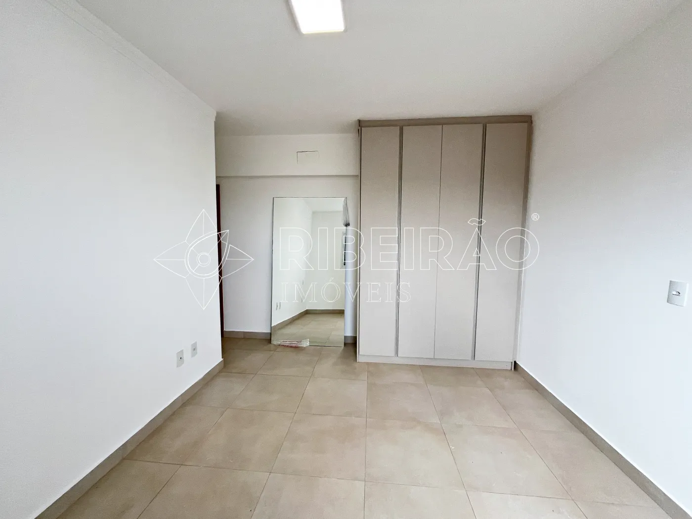 Alugar Apartamento / Padr&atilde;o em Ribeir&atilde;o Preto R$ 2.800,00 - Foto 8