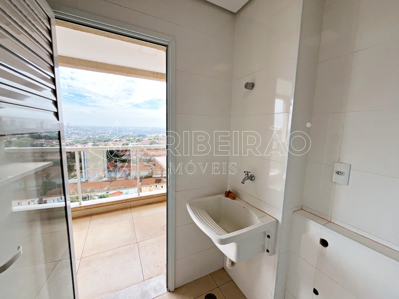 Alugar Apartamento / Padr&atilde;o em Ribeir&atilde;o Preto R$ 2.800,00 - Foto 15