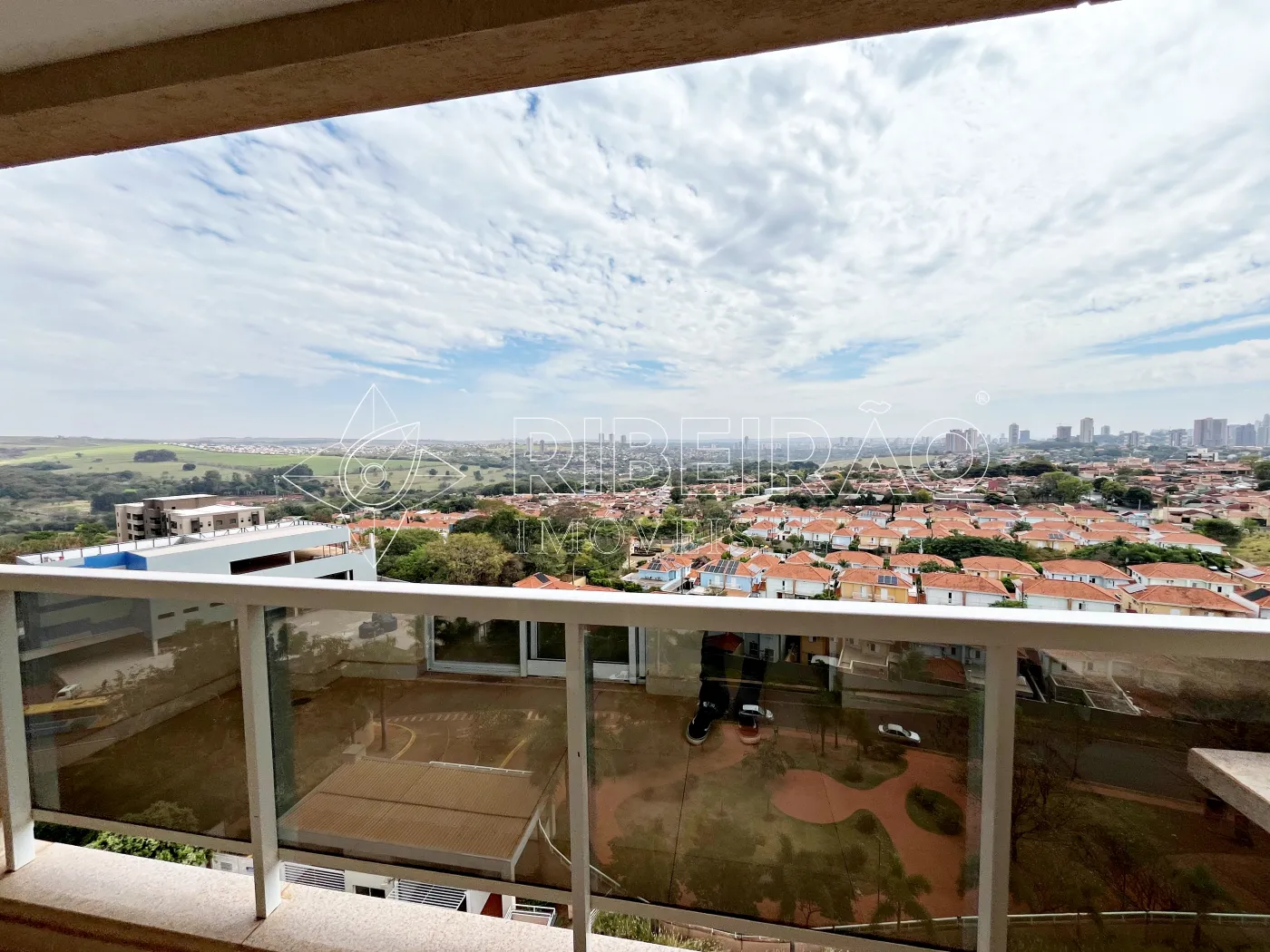 Alugar Apartamento / Padr&atilde;o em Ribeir&atilde;o Preto R$ 2.800,00 - Foto 20