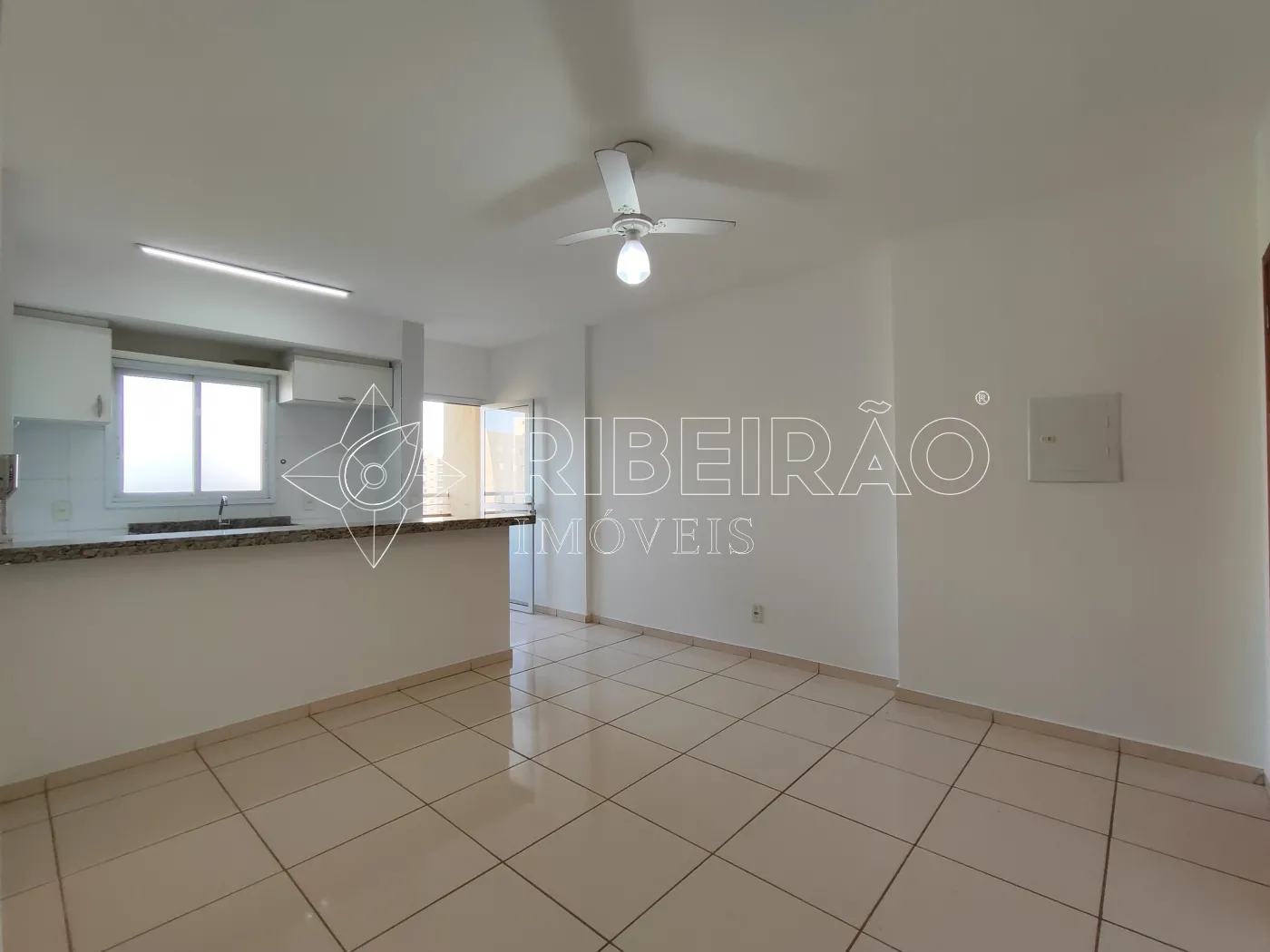 Alugar Apartamento / Padr&atilde;o em Ribeir&atilde;o Preto R$ 1.700,00 - Foto 3