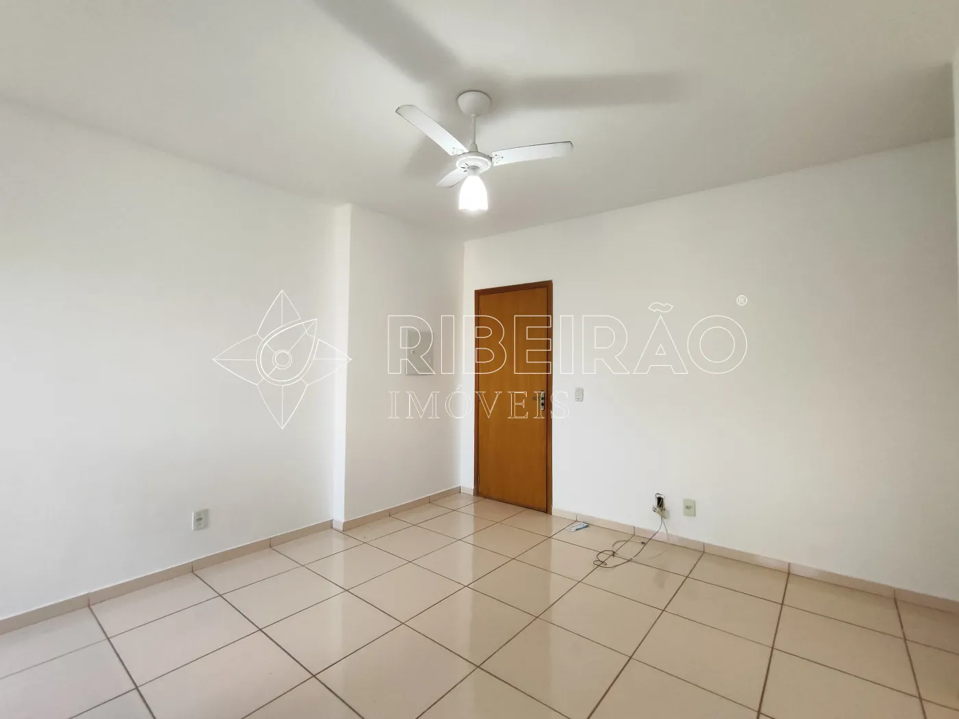Alugar Apartamento / Padr&atilde;o em Ribeir&atilde;o Preto R$ 1.700,00 - Foto 5