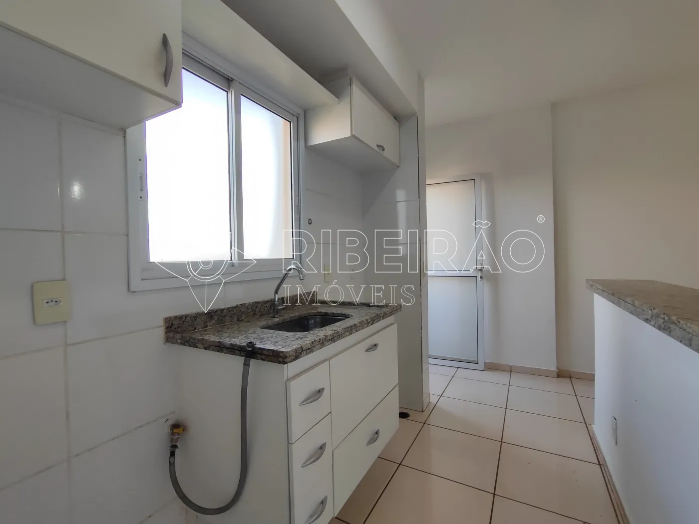 Alugar Apartamento / Padr&atilde;o em Ribeir&atilde;o Preto R$ 1.700,00 - Foto 11