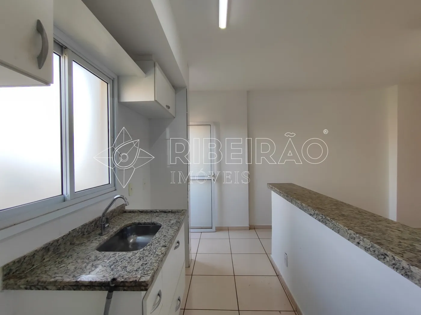 Alugar Apartamento / Padr&atilde;o em Ribeir&atilde;o Preto R$ 1.700,00 - Foto 13