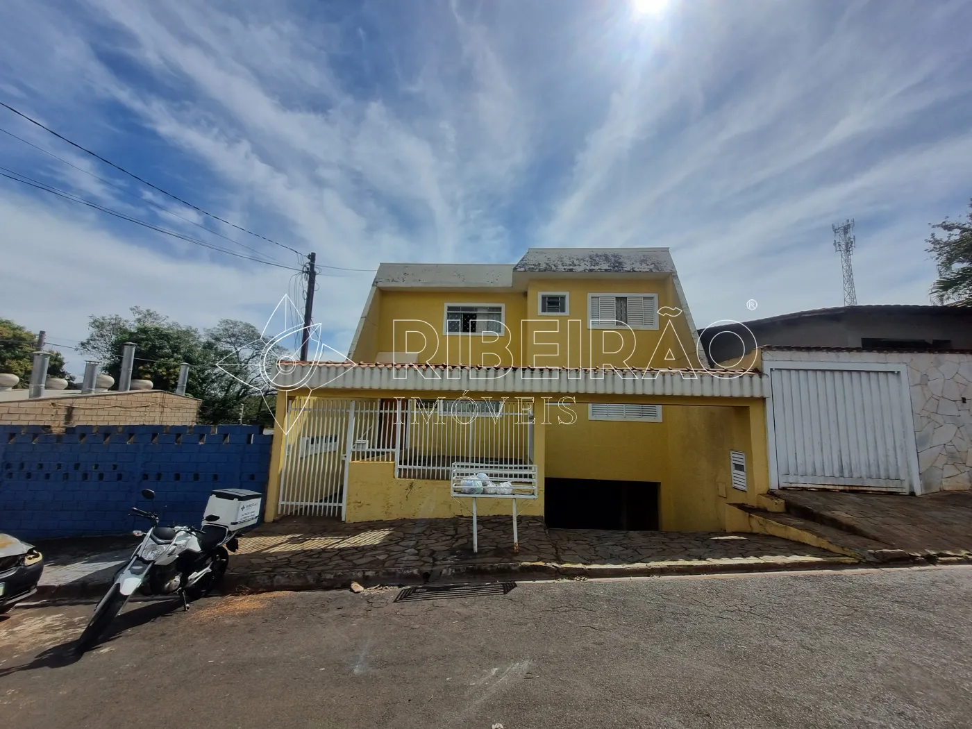 Alugar Apartamento / Padr&atilde;o em Ribeir&atilde;o Preto R$ 3.000,00 - Foto 1
