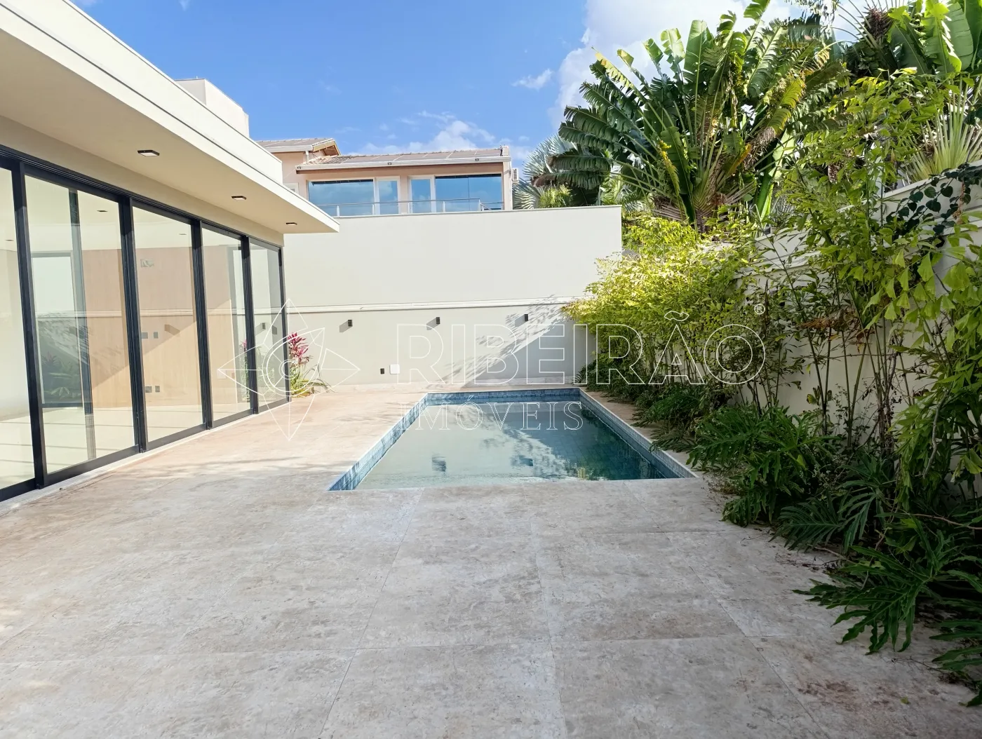 Alugar Casa / Condom&iacute;nio em Ribeir&atilde;o Preto R$ 18.000,00 - Foto 2
