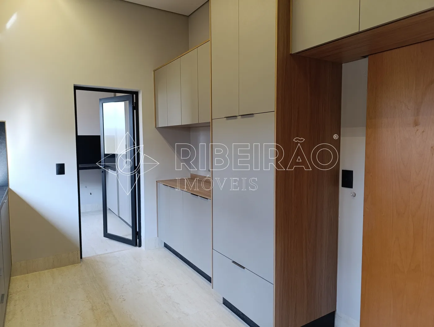 Alugar Casa / Condom&iacute;nio em Ribeir&atilde;o Preto R$ 18.000,00 - Foto 33