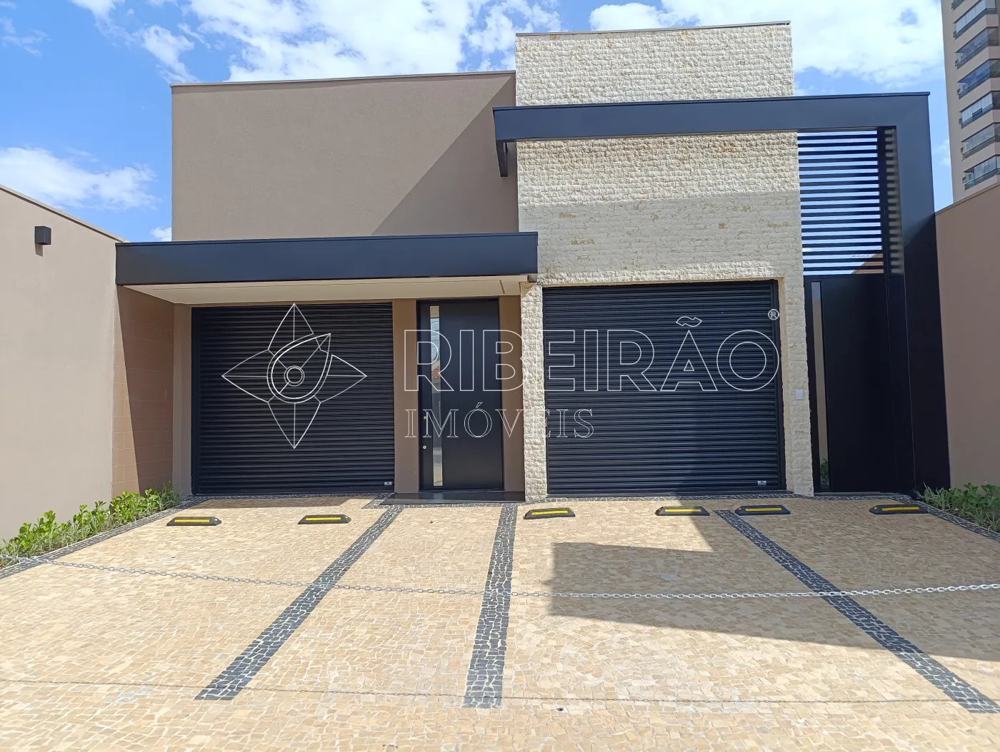 Alugar Comercial / Sal&atilde;o em Ribeir&atilde;o Preto R$ 10.000,00 - Foto 15