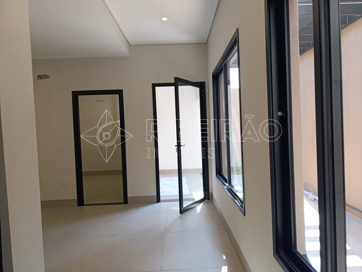 Alugar Comercial / Sal&atilde;o em Ribeir&atilde;o Preto R$ 2.700,00 - Foto 10