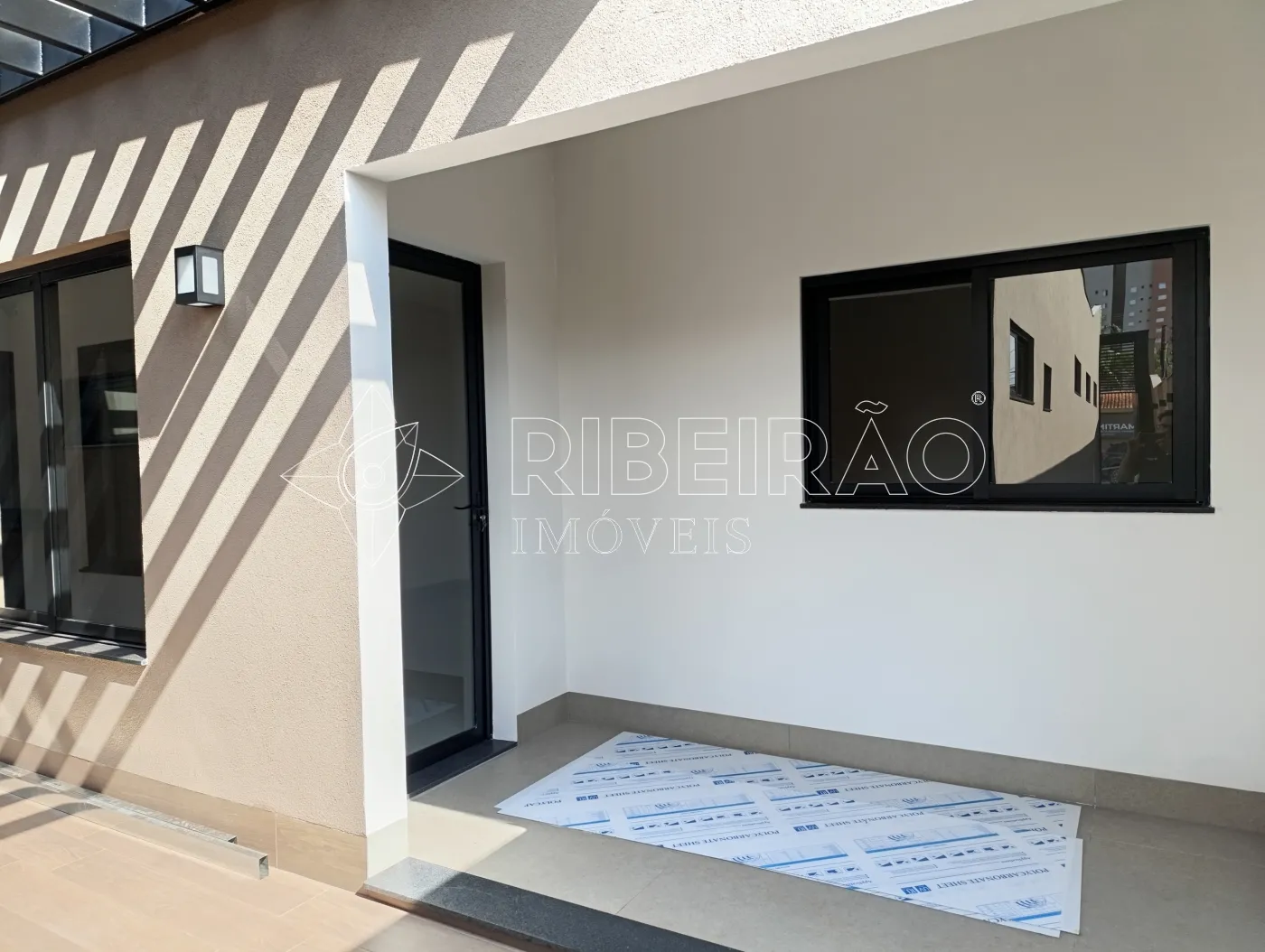 Alugar Comercial / Sal&atilde;o em Ribeir&atilde;o Preto R$ 2.700,00 - Foto 15