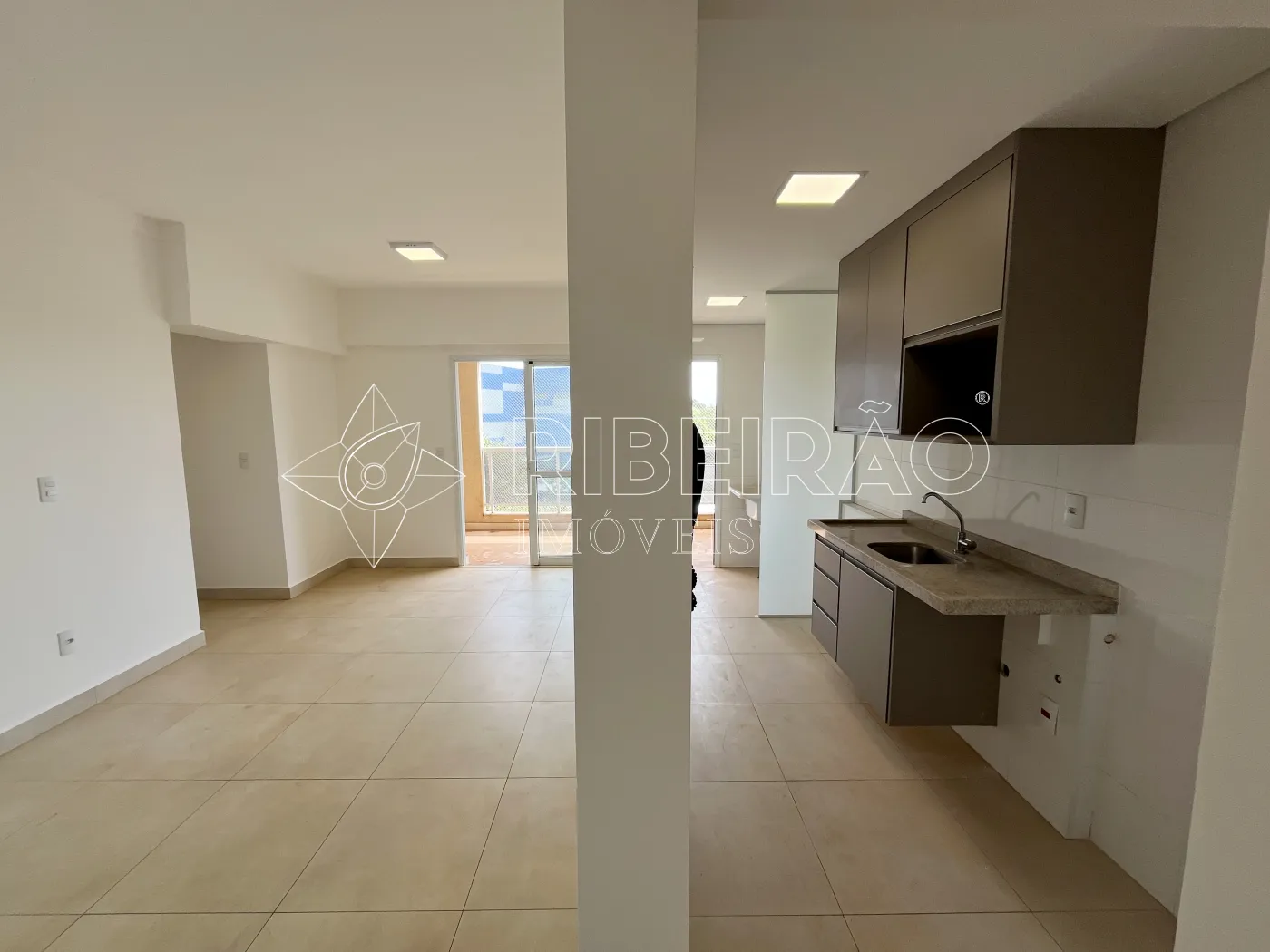 Alugar Apartamento / Padr&atilde;o em Ribeir&atilde;o Preto R$ 2.800,00 - Foto 1