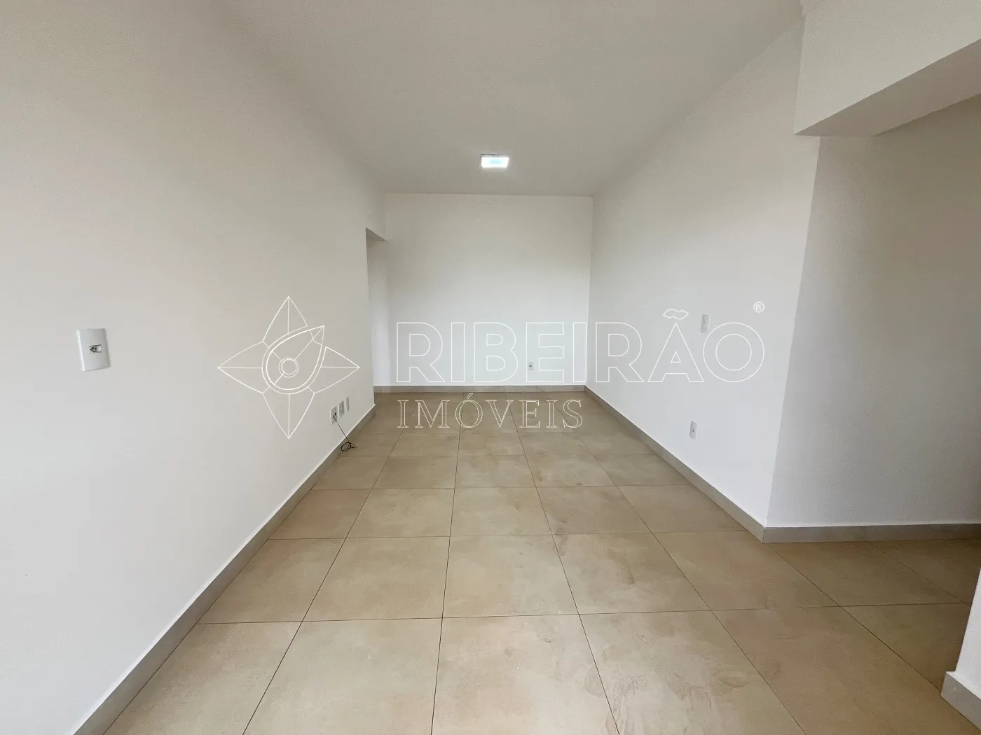 Alugar Apartamento / Padr&atilde;o em Ribeir&atilde;o Preto R$ 2.800,00 - Foto 4