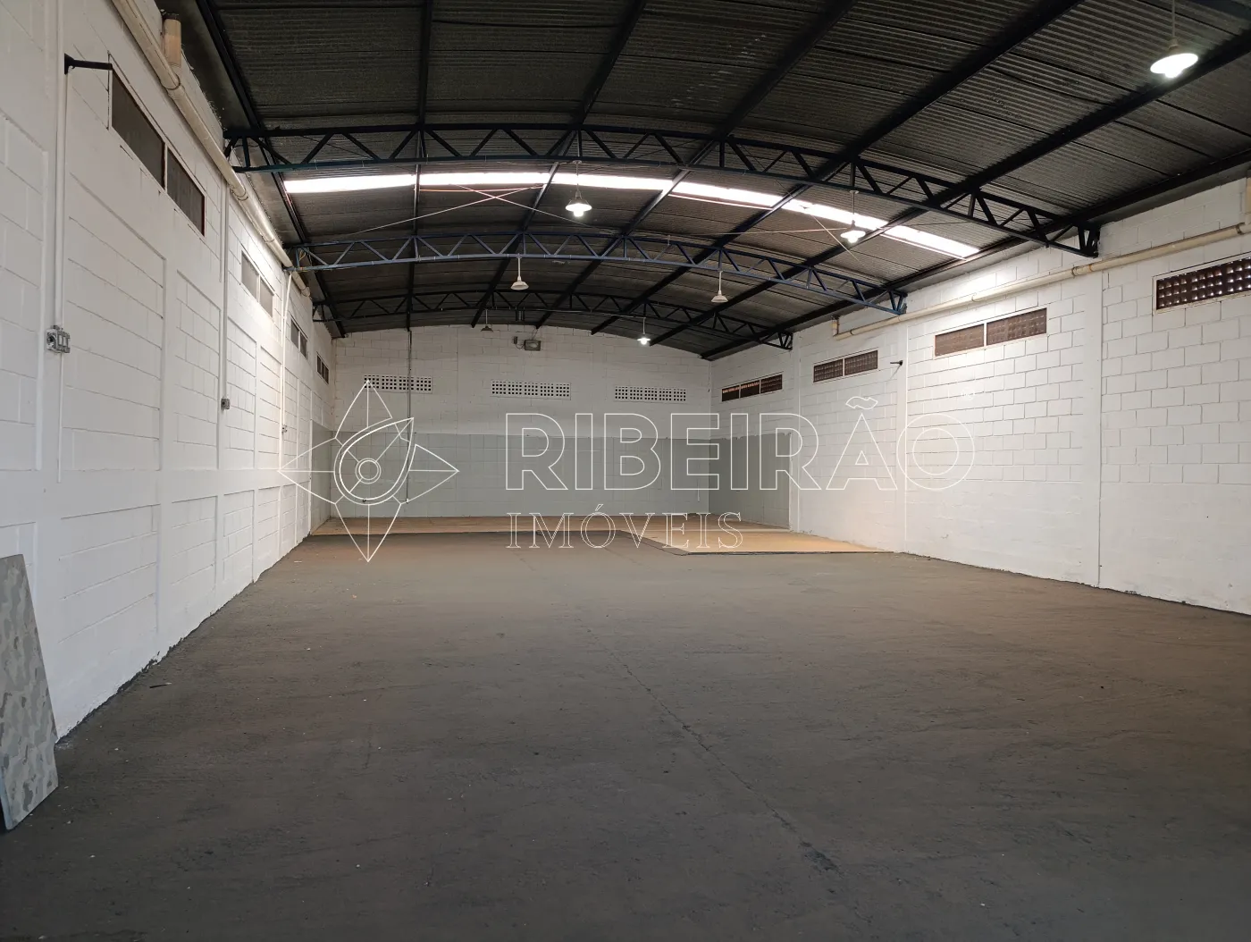 Alugar Comercial / Galp&atilde;o em Ribeir&atilde;o Preto R$ 4.500,00 - Foto 18