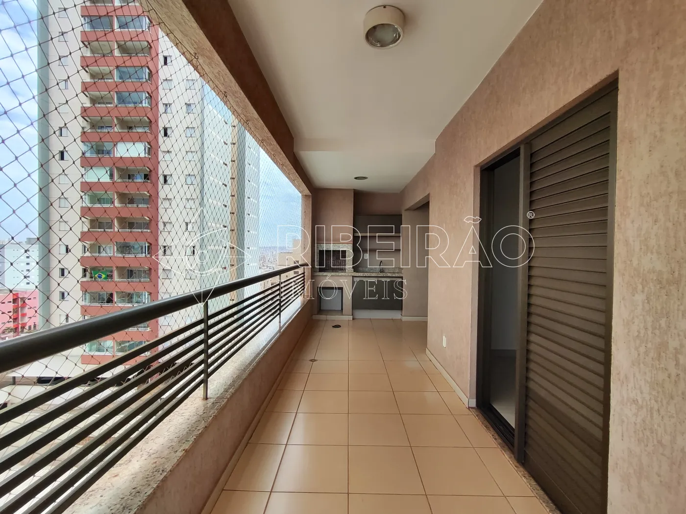 Alugar Apartamento / Padr&atilde;o em Ribeir&atilde;o Preto R$ 4.000,00 - Foto 14