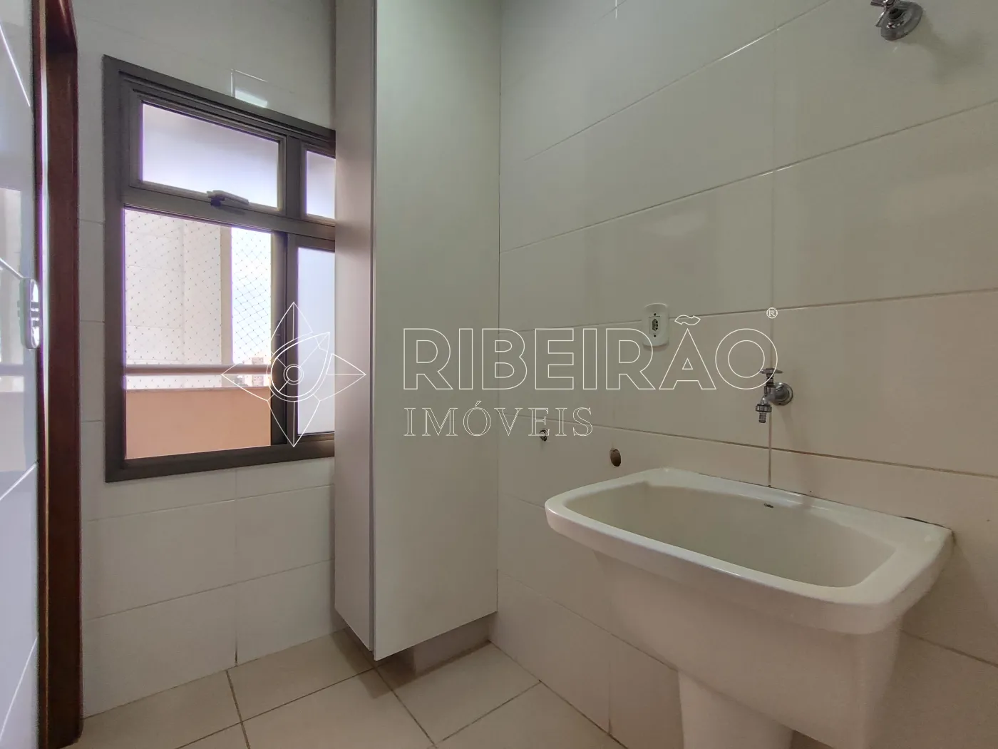 Alugar Apartamento / Padr&atilde;o em Ribeir&atilde;o Preto R$ 4.000,00 - Foto 23