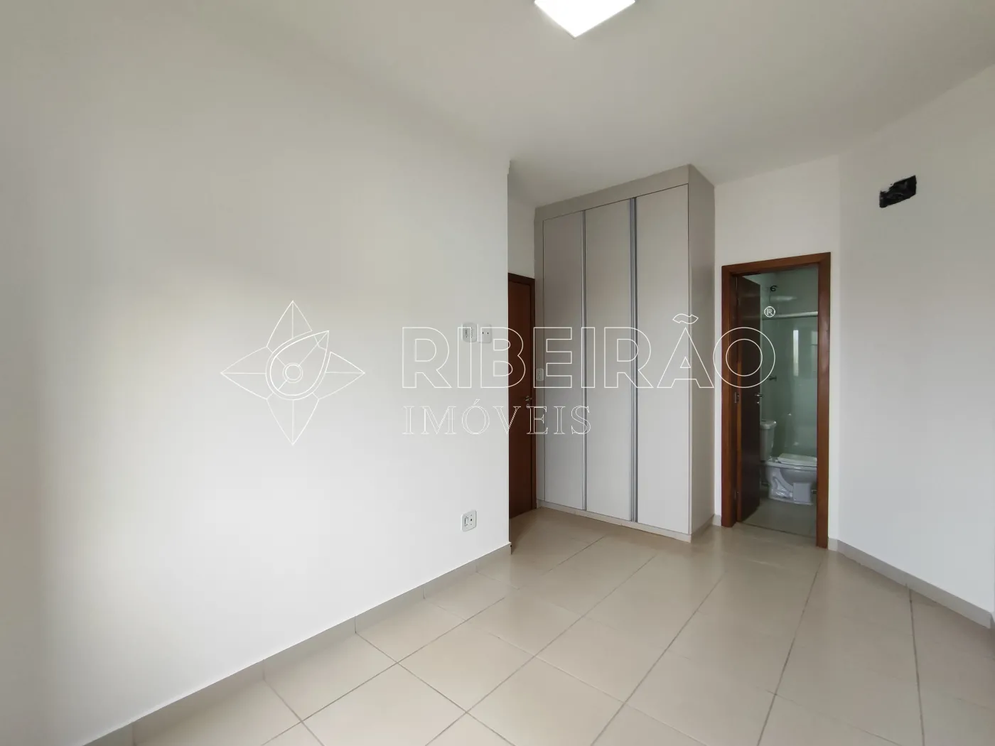 Alugar Apartamento / Padr&atilde;o em Ribeir&atilde;o Preto R$ 4.000,00 - Foto 31